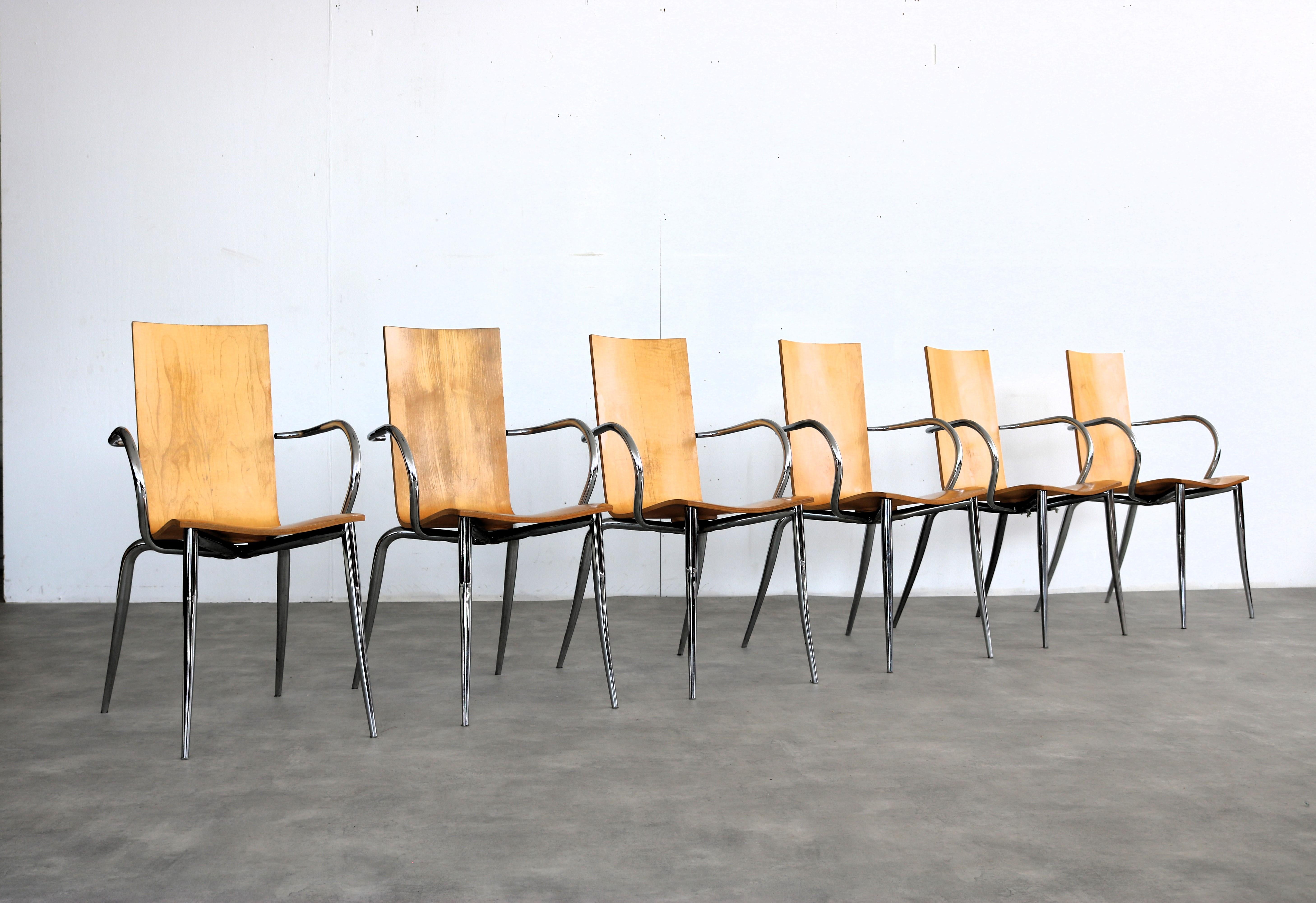 vintage chairs  Philippe Starck   Olly Tango

Lot of vintage chairs designed by Philippe Starck for Driade Aleph, Italy. Chrome frame with armrests and plywood shell in natural maple. 

period  80s-90s
design  Philippe Starck  Driade Aleph  Italy