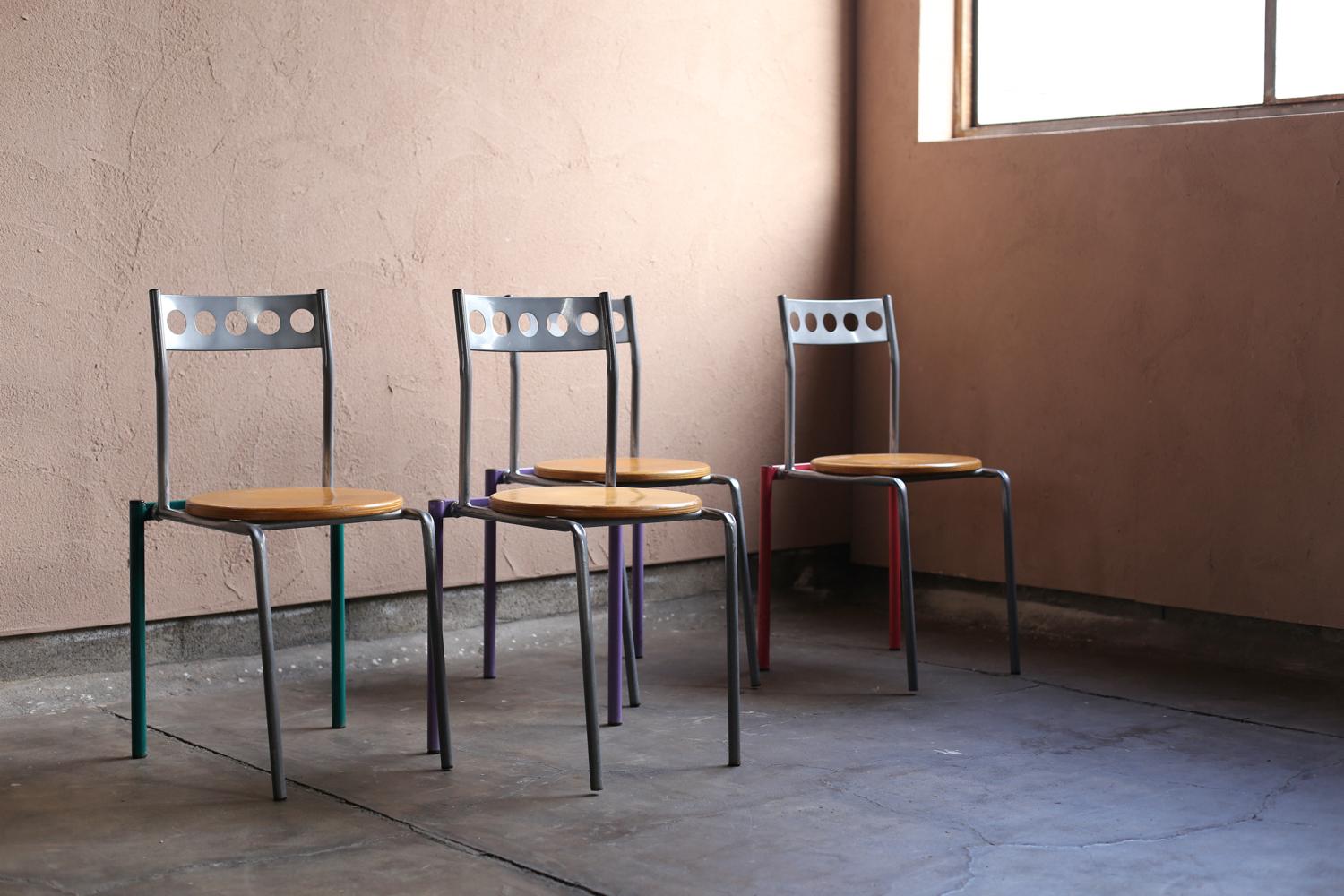 Français Chaises vintage utilisées à une université en France