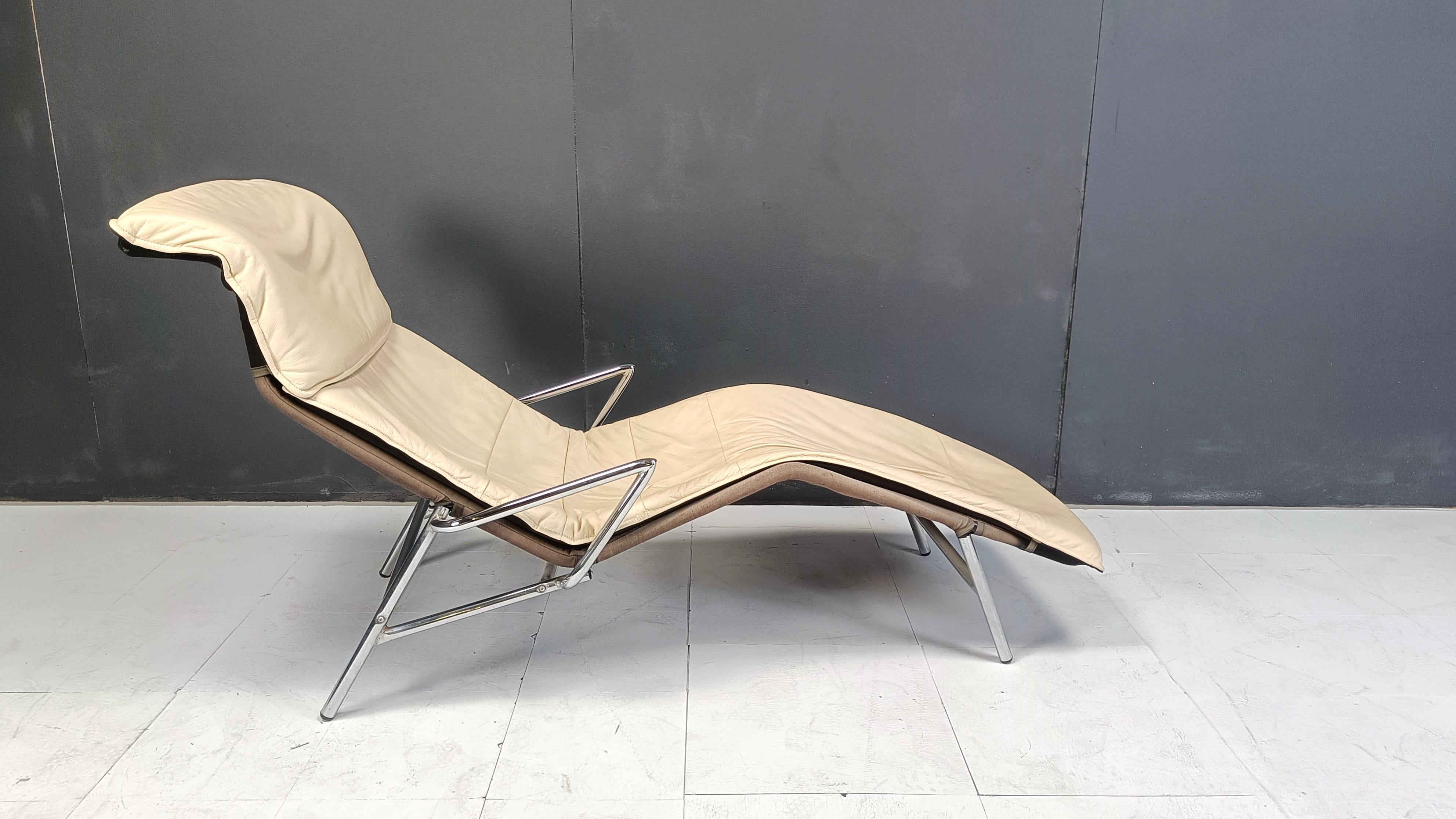 Vintage chaise longue by Kebe A/S Hornslet, 1980s 5