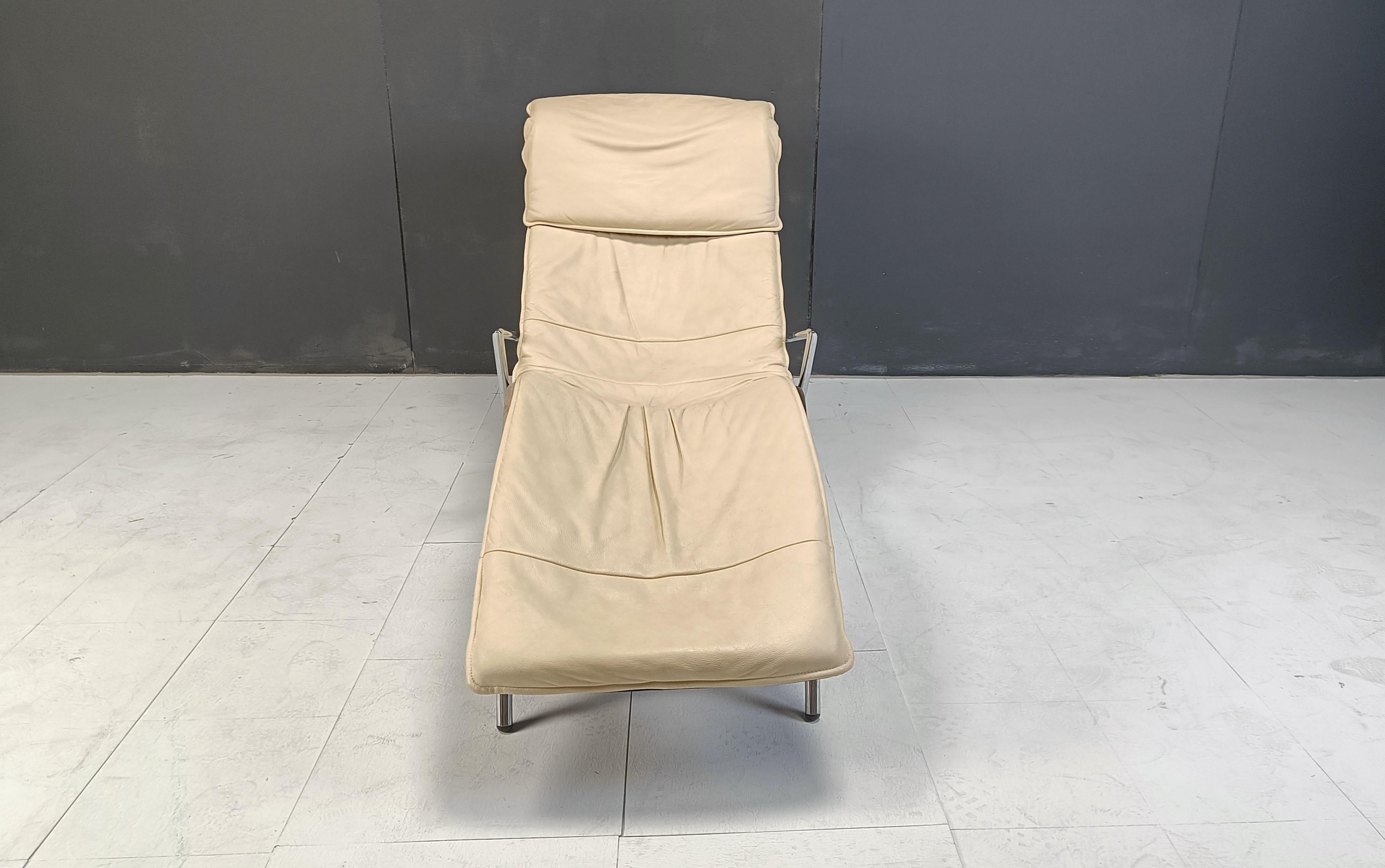 Vintage chaise longue by Kebe A/S Hornslet, 1980s 6
