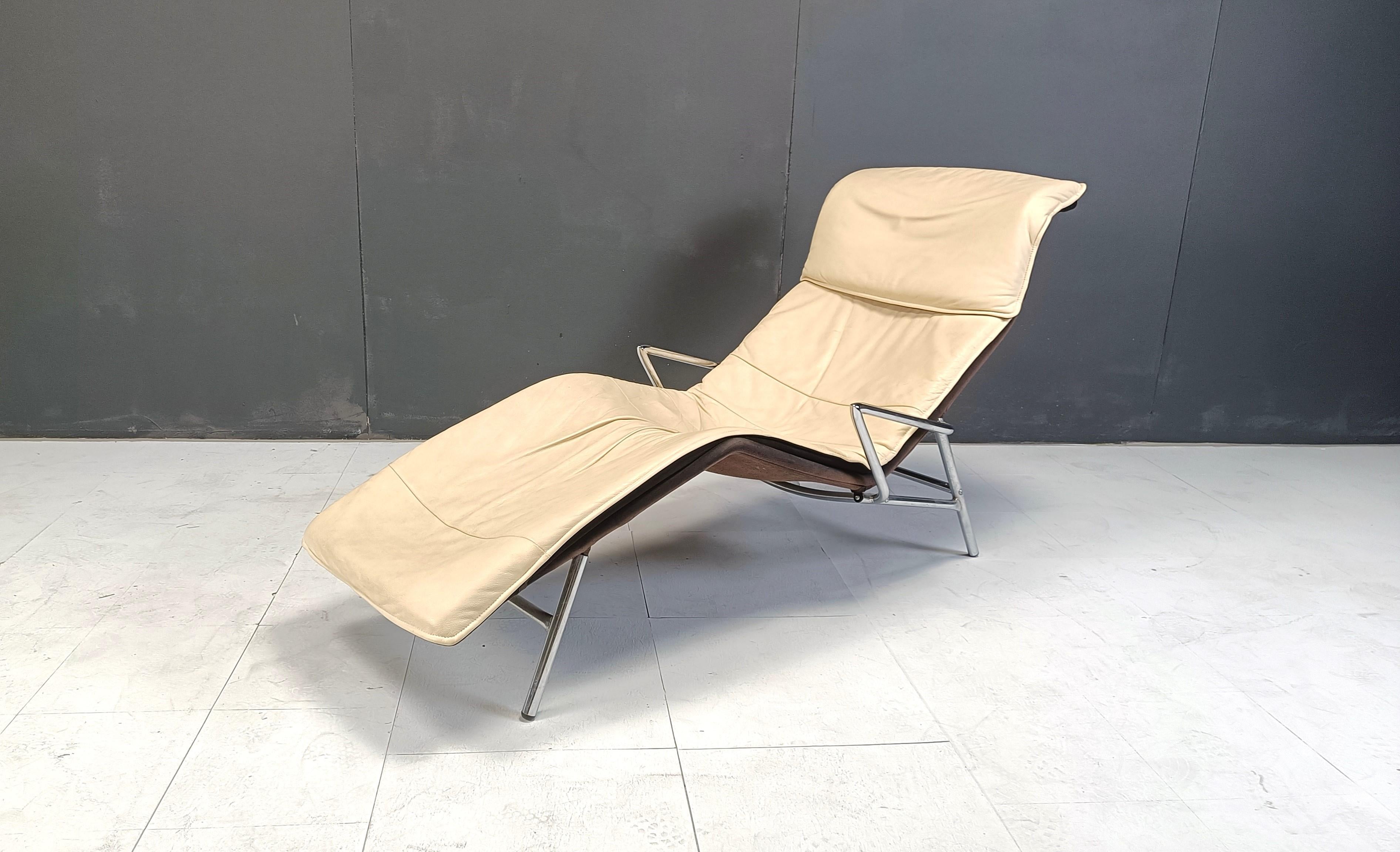 Scandinavian Modern Vintage chaise longue by Kebe A/S Hornslet, 1980s