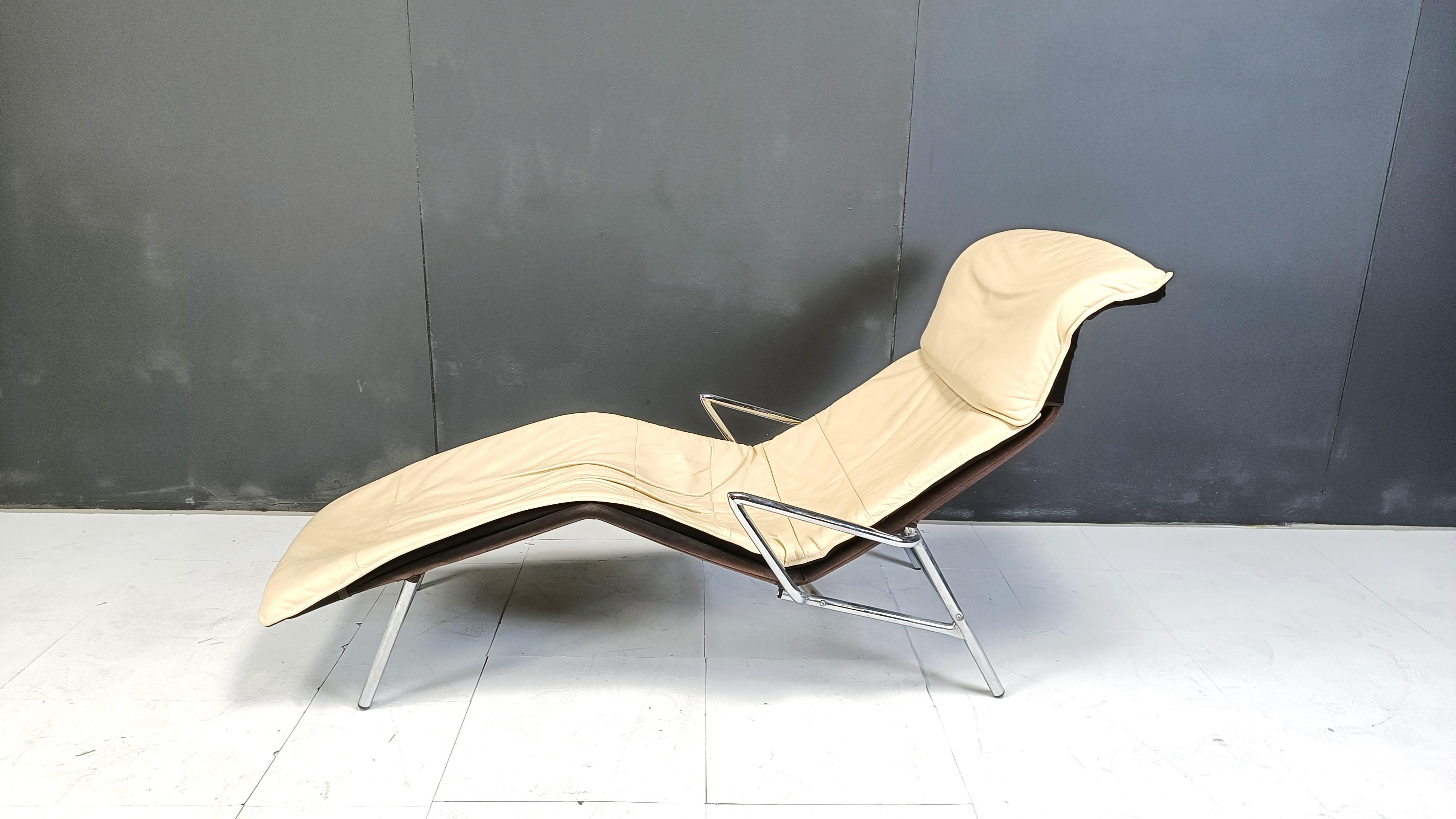 Vintage chaise longue by Kebe A/S Hornslet, 1980s In Good Condition In Leuven, Vlaams Gewest