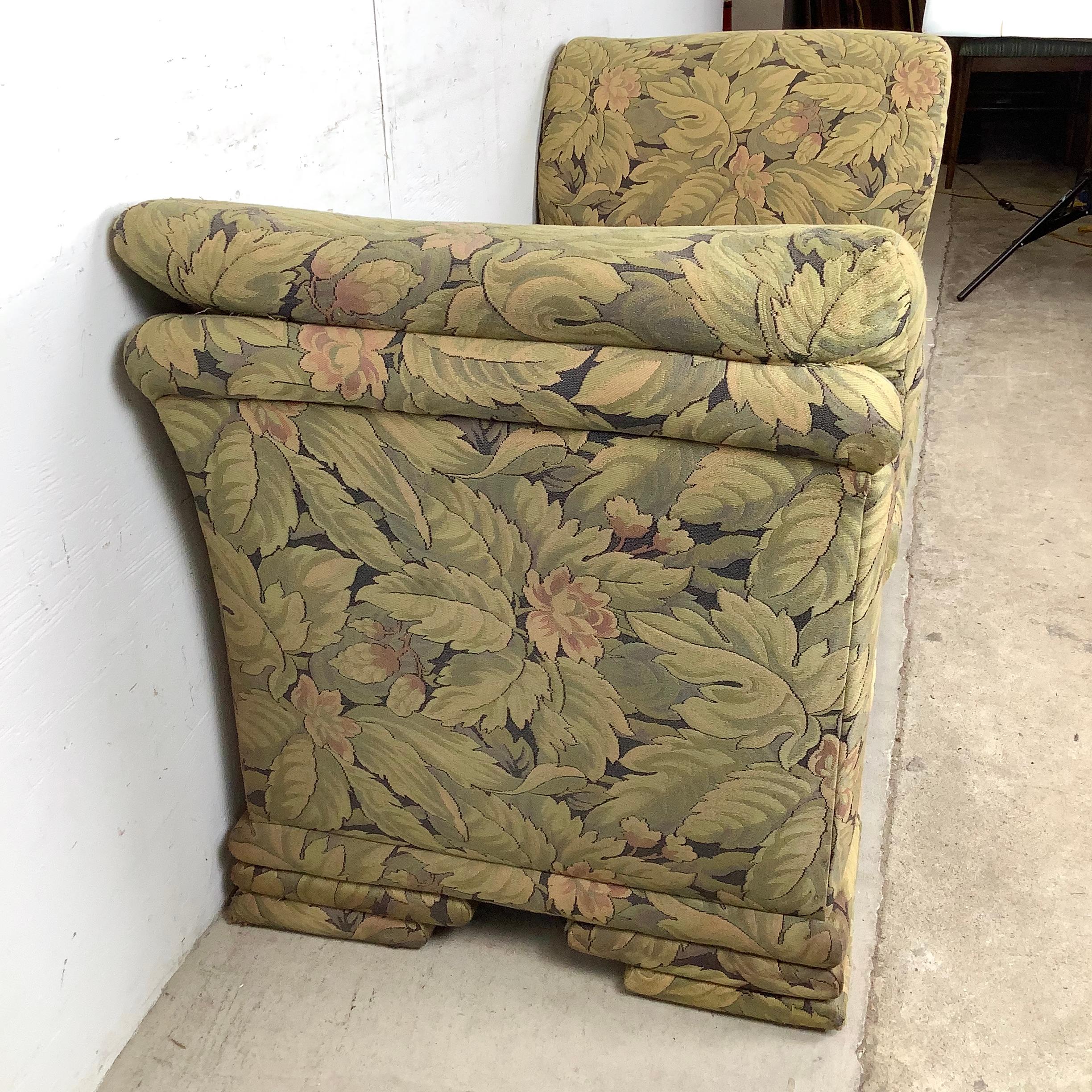 Néo-Régence Vintage Chaise-Style Bench With Dramatic Arms and Layered Feet en vente