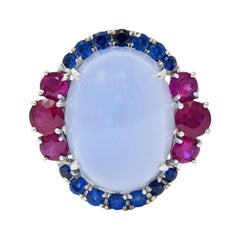 Vintage Chalcedony 2.55 Carats Ruby Sapphire 18 Karat White Gold Cocktail Ring