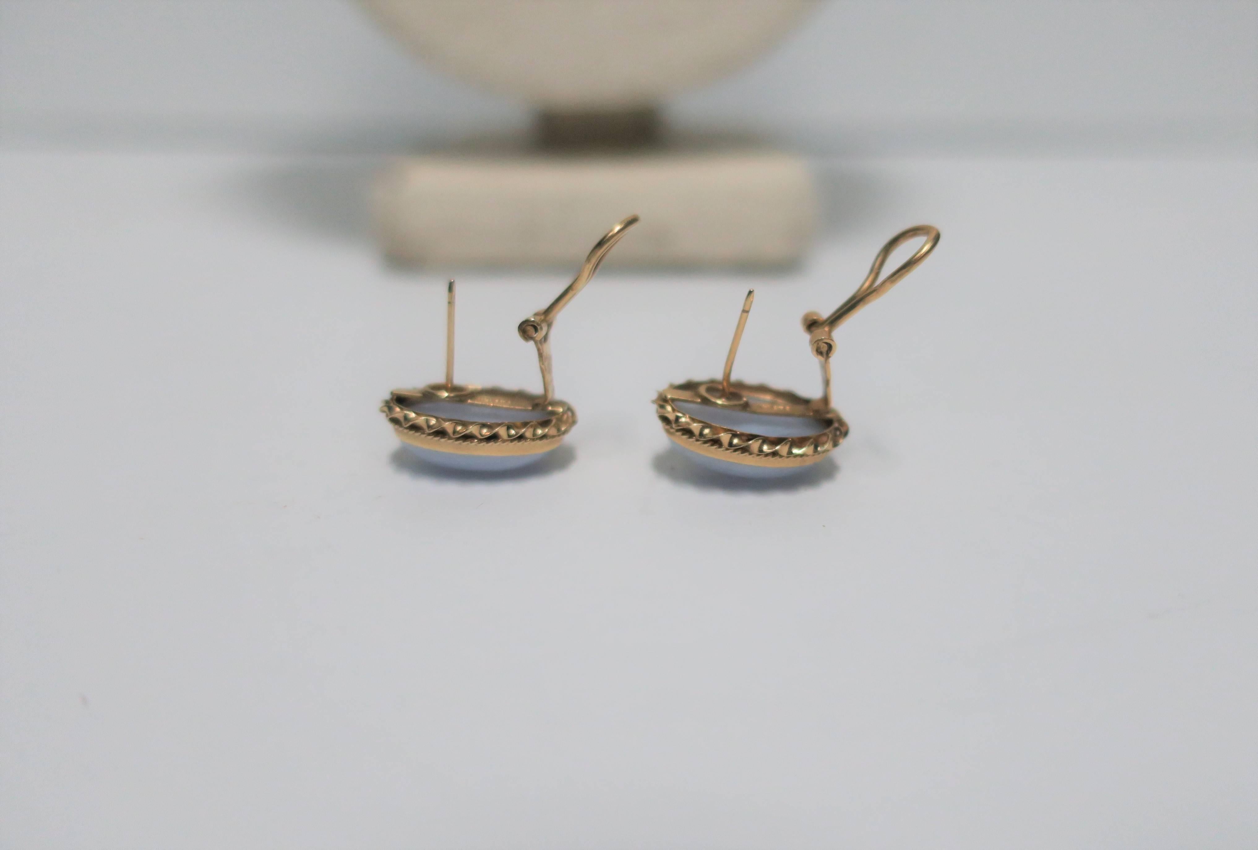 Mid-20th Century 14-Karat Gold and Chalcedony Quartz Earrings, Pair