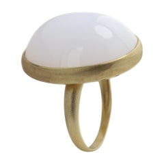 Vintage Chalcedony Cocktail Ring Oval Cabuchon Dome 14k Yellow Gold #13