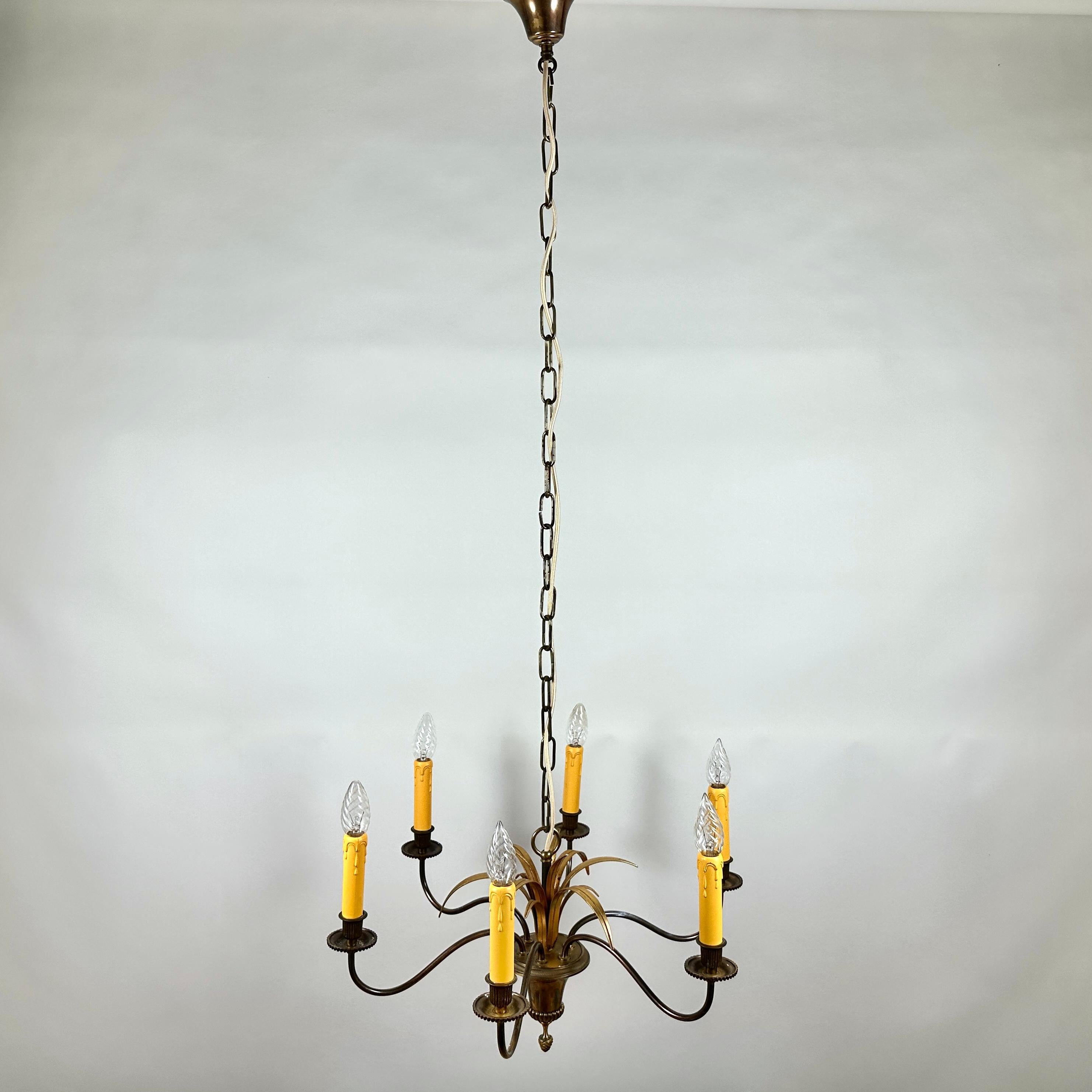 Ottone Lampadario Vintage S.A. Boulanger Palm Hollywood Regency in ottone, Begium, anni '70 in vendita