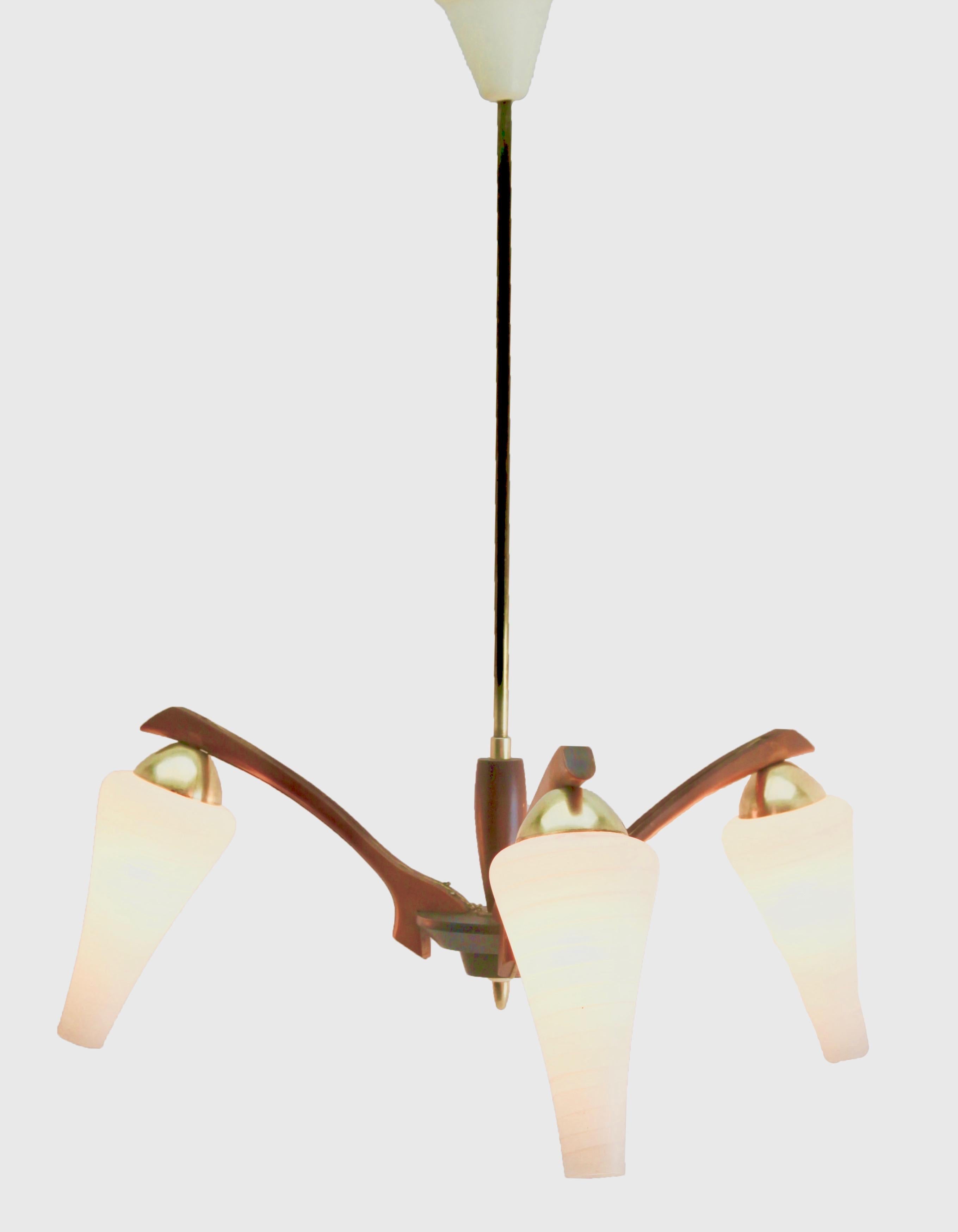 Vintage Chandelier Three Arms in the Style of Stilnovo, Italian, 1960s For Sale 3