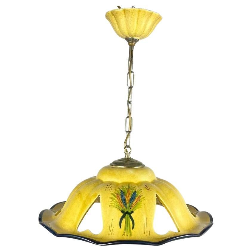 Vintage Chandelier with Flower Motif Decor Lampshade