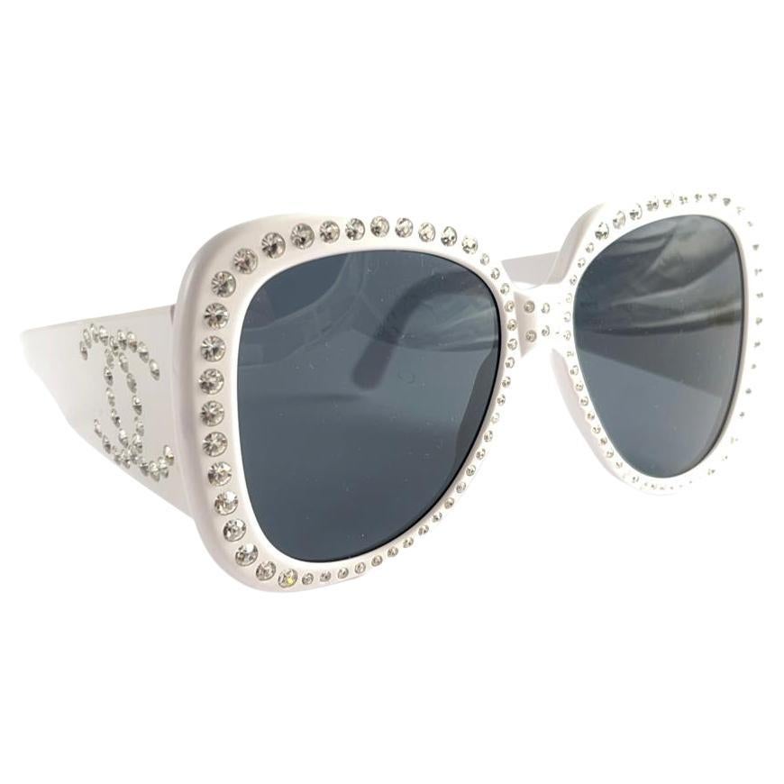Vintage Chanel 05257 10601 White Strass S/S 1994 Sunglasses Made In France For Sale