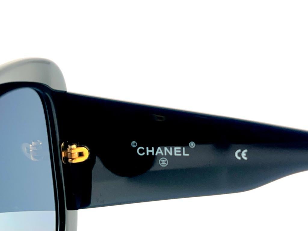 Vintage Chanel 05257 94305 Black Strass S/S 1994 Sunglasses Made In France 1