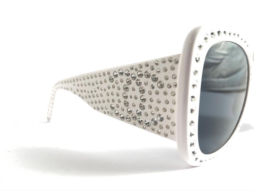 Vintage Chanel 05257 SAMPLE White Strass S/S 1994 Sunglasses Made In France 7