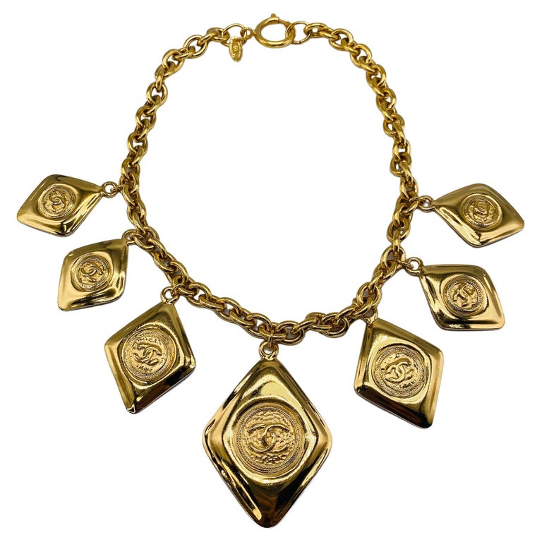 Vintage Chanel Round Cutout Lucky Charms Chain Belt Gold Metal