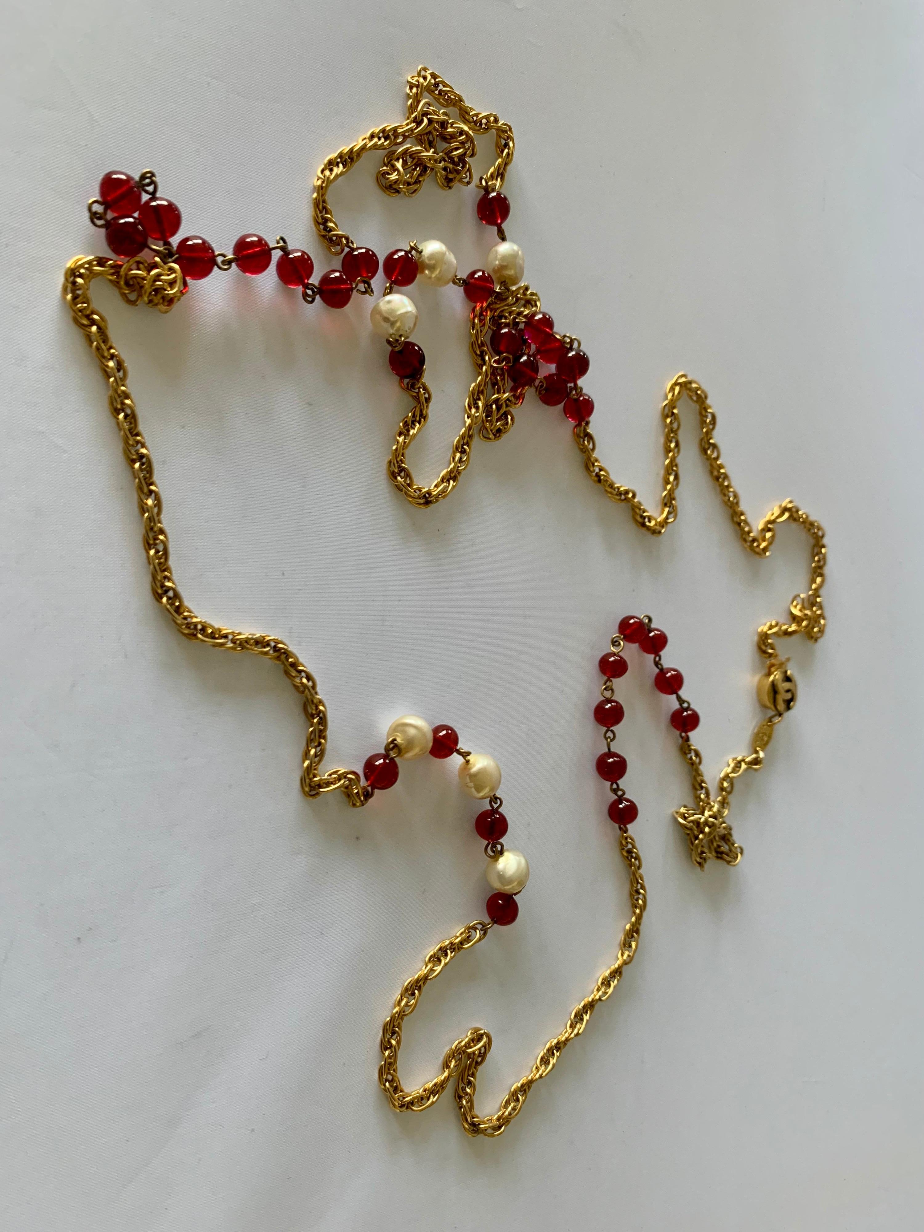 Vintage Chanel 1980s Red Glass and Pearl Necklace  For Sale 1