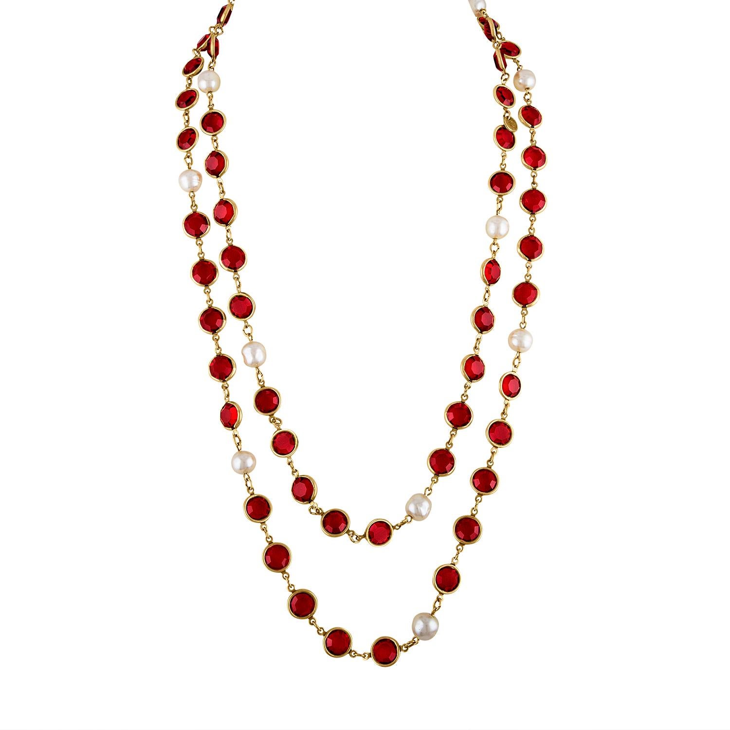 Retro Vintage CHANEL 1981 Faux Pearl & Red Gripoix Long Necklace For Sale