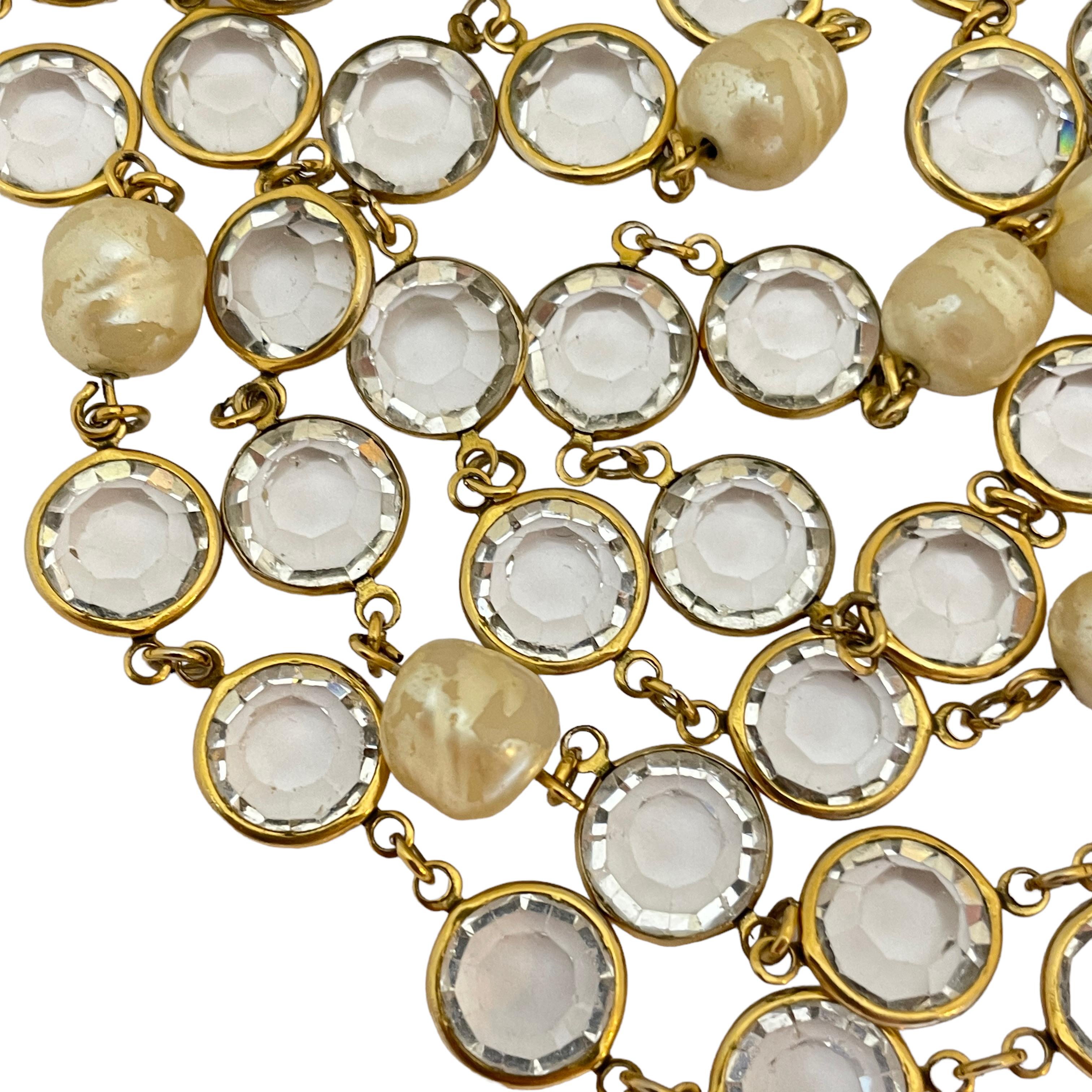 Vintage CHANEL 1981 gold pearl crystal long designer runway necklace In Fair Condition In Palos Hills, IL