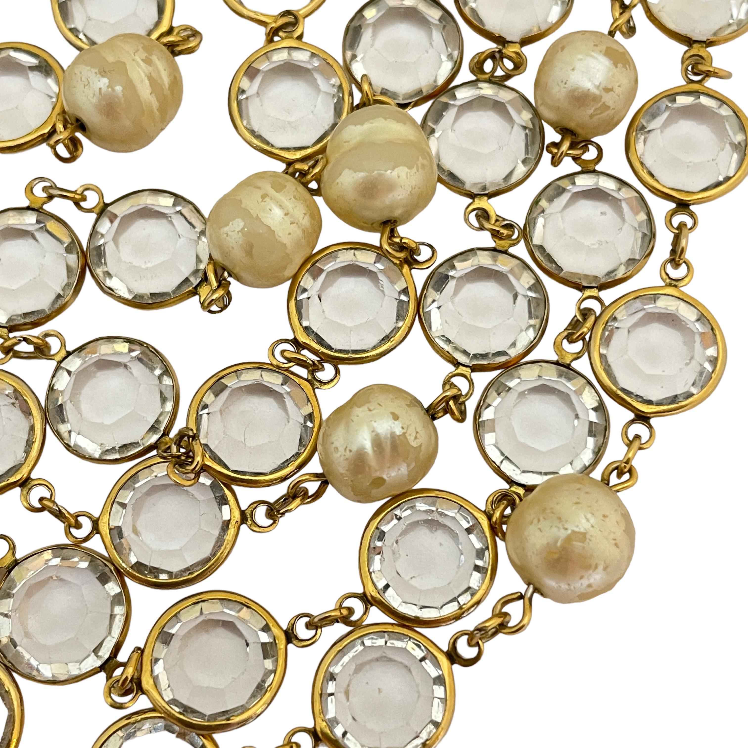 Vintage CHANEL 1981 gold pearl crystal long designer runway necklace For Sale 2
