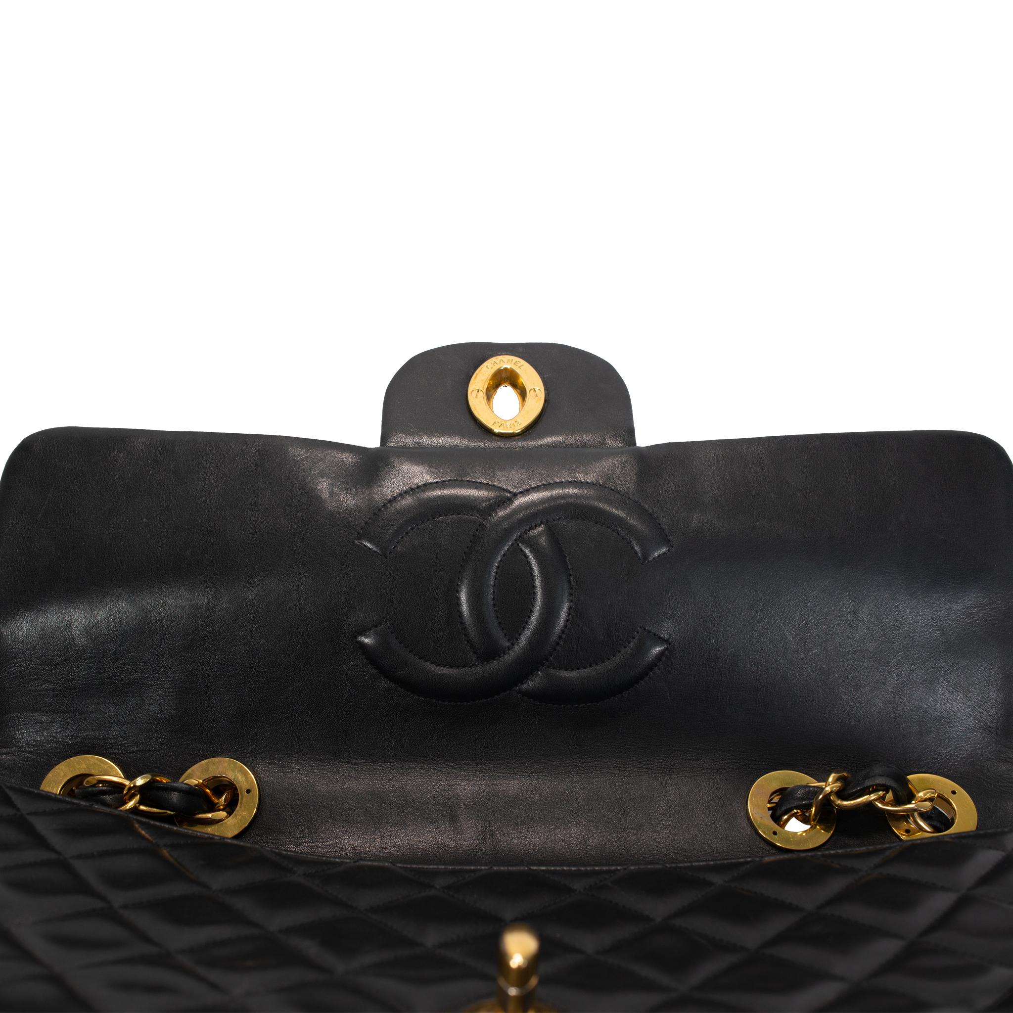 Vintage Chanel 1990s Black Lambskin Leather Quilted XL Jumbo Flap Bag For Sale 3