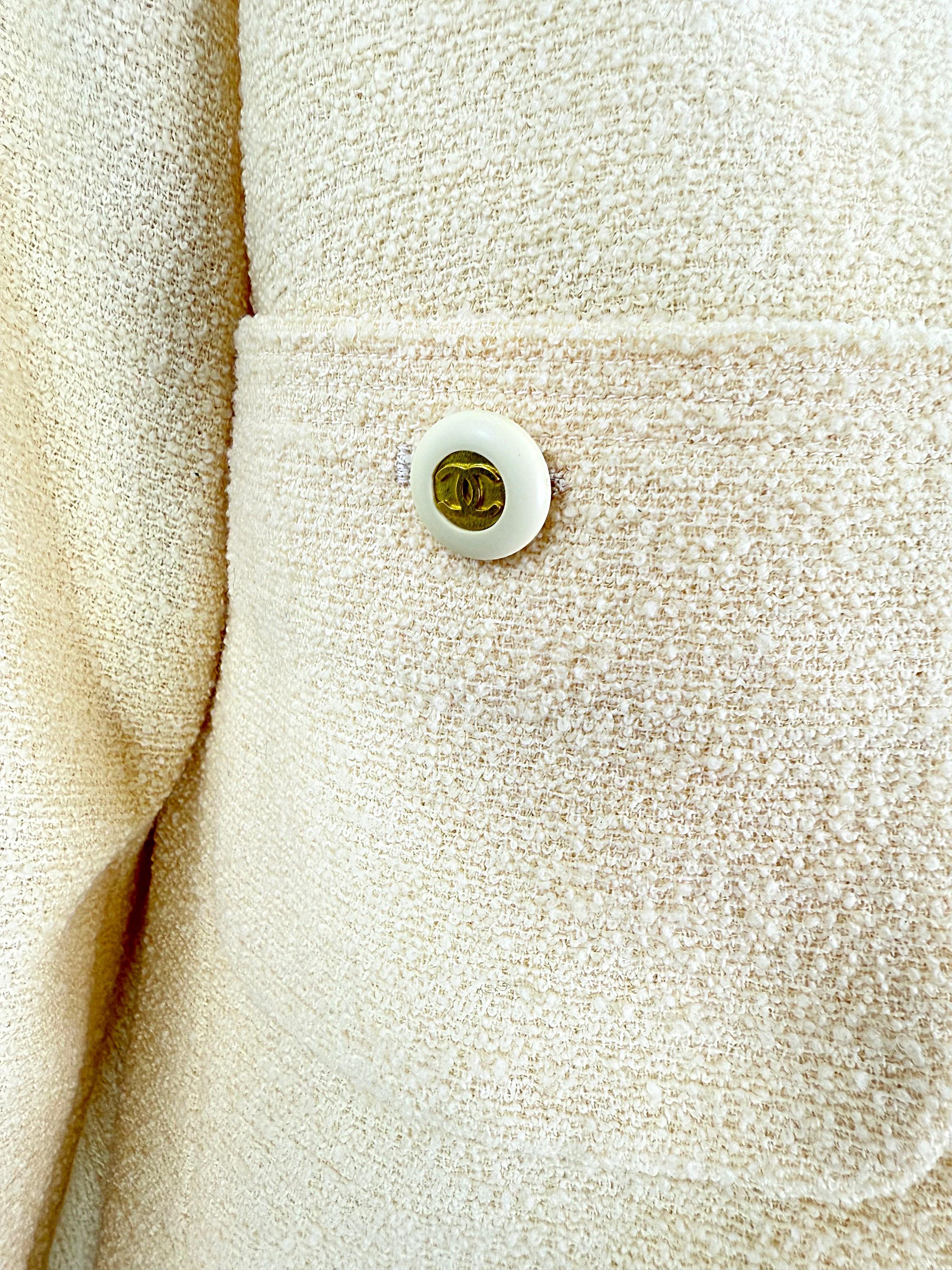 Vintage Chanel 1990s Karl Lagerfeld Ivory Off White 90s Jacket Blazer CC Buttons For Sale 3