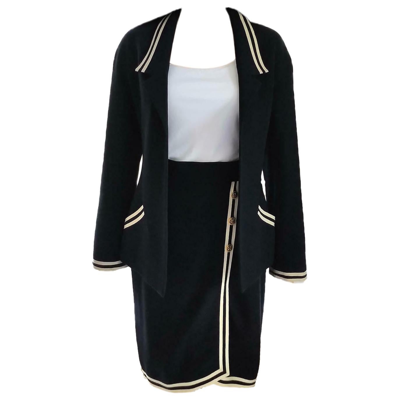 Vintage Chanel 1990's Navy & Ivory Grosgrain Jacket & Skirt Suit FR 34/ US 2 4 For Sale