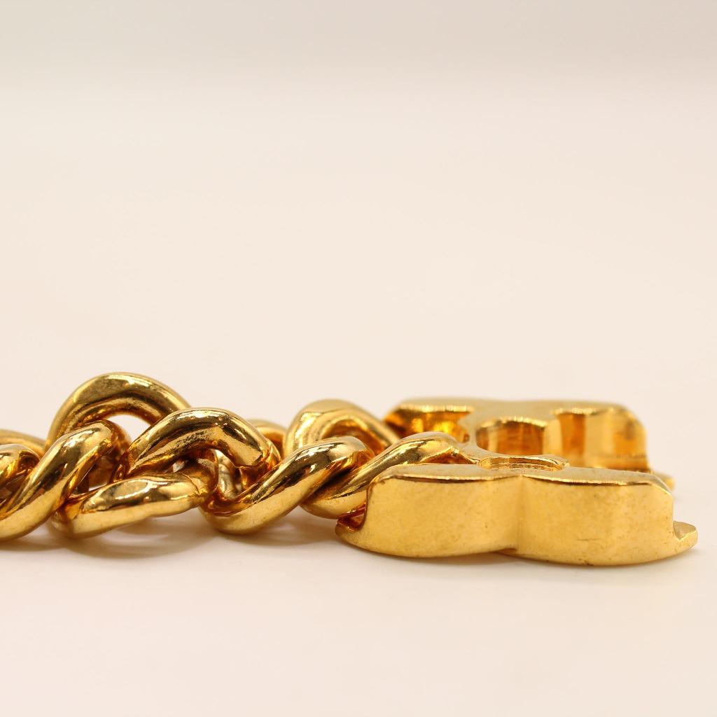 Vintage Chanel 1990s Turnlock Bracelet - 1996 Spring Collection In Excellent Condition In London, GB