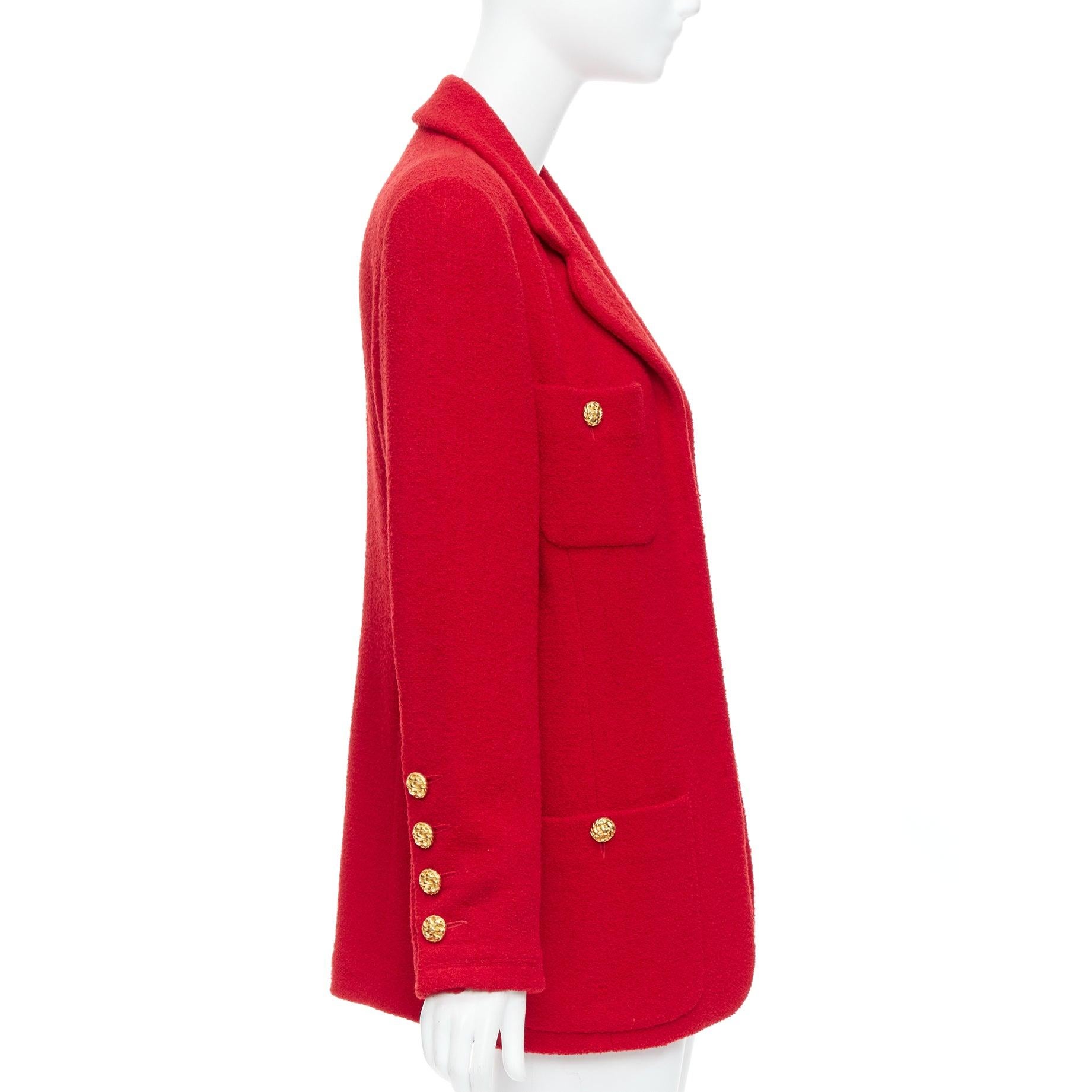 Veste vintage CHANEL 1992 29 rouge lèvre en tweed tissé avec boutons dorés à 4 poches Excellent état - En vente à Hong Kong, NT