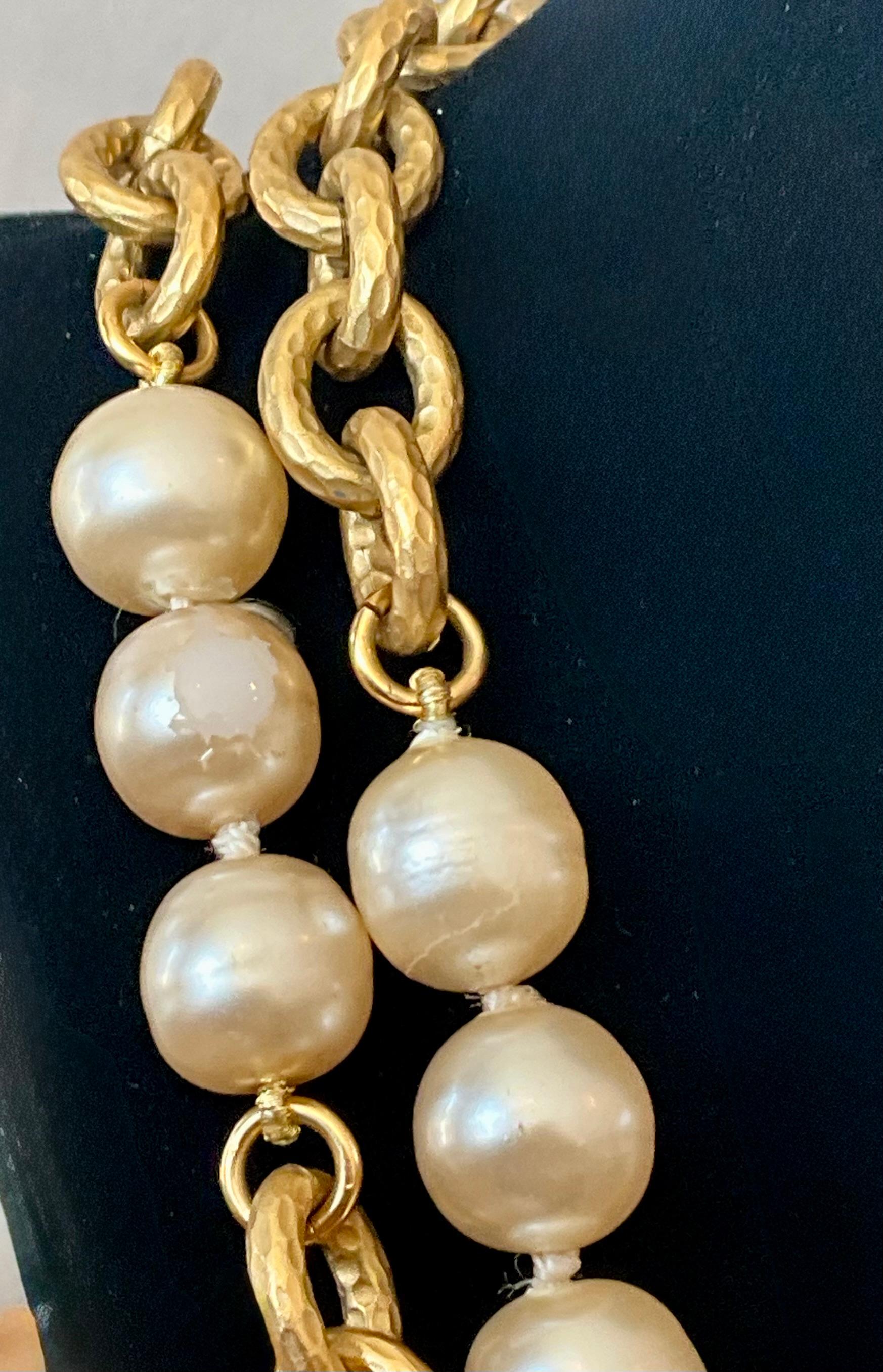 Vintage Chanel 1993 Collana a catena con perle finte A Link in vendita 6