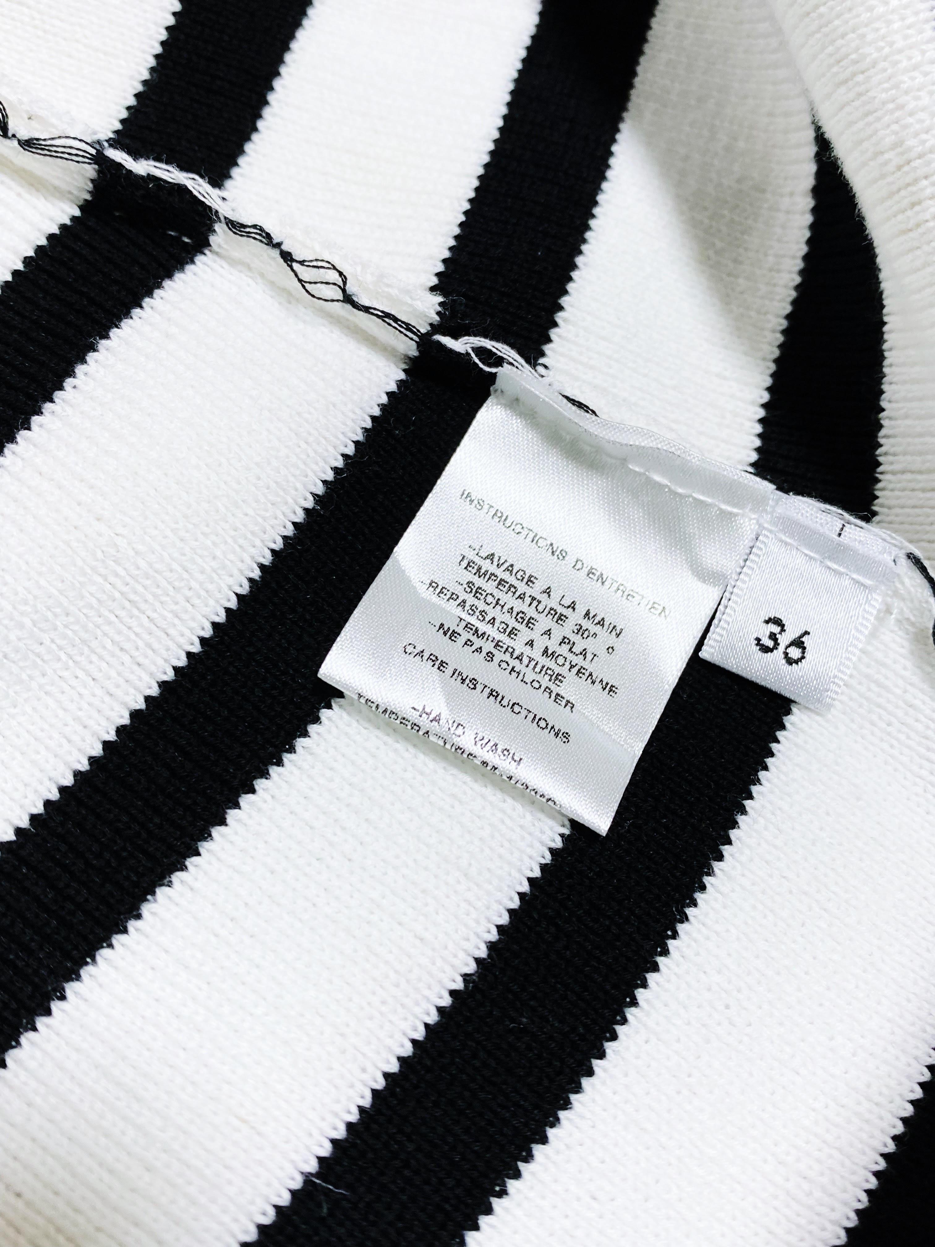 Vintage Chanel 1994 - CC knitted Striped Runway Dress For Sale 4
