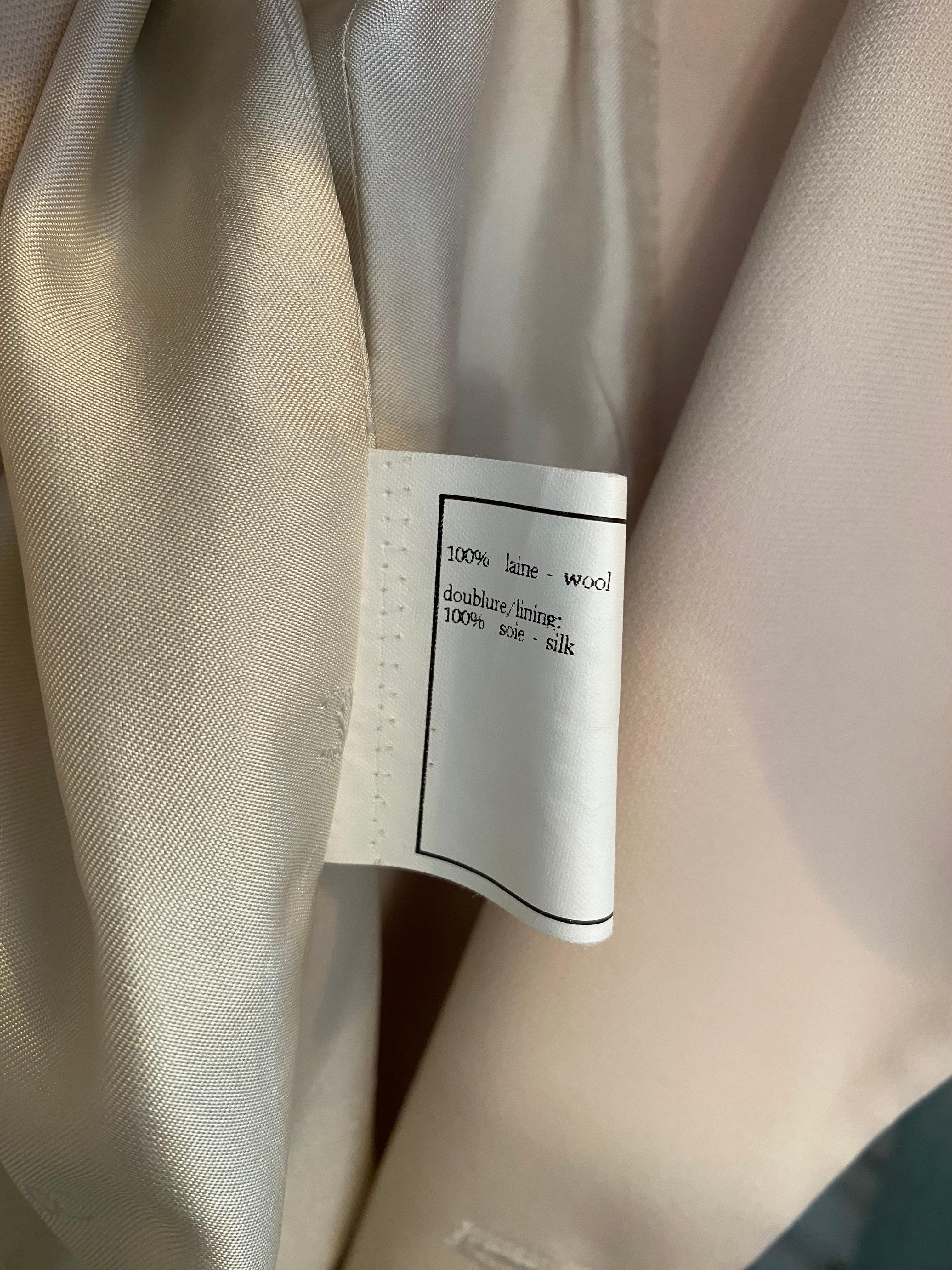 Vintage Chanel 1997 Cruise Cream Pants Suit For Sale 10