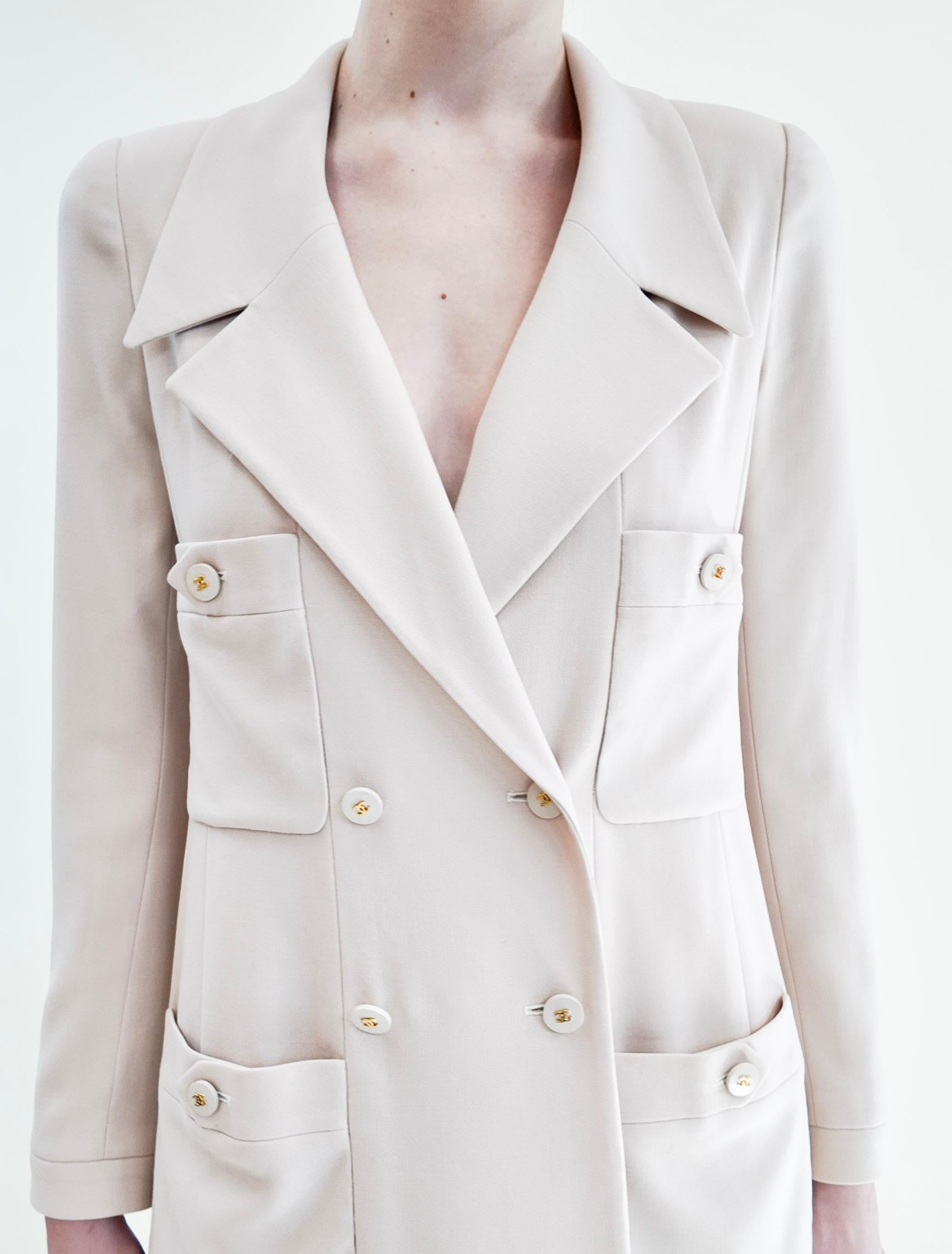 Vintage Chanel 1997 Cruise Cream Pants Suit For Sale 2