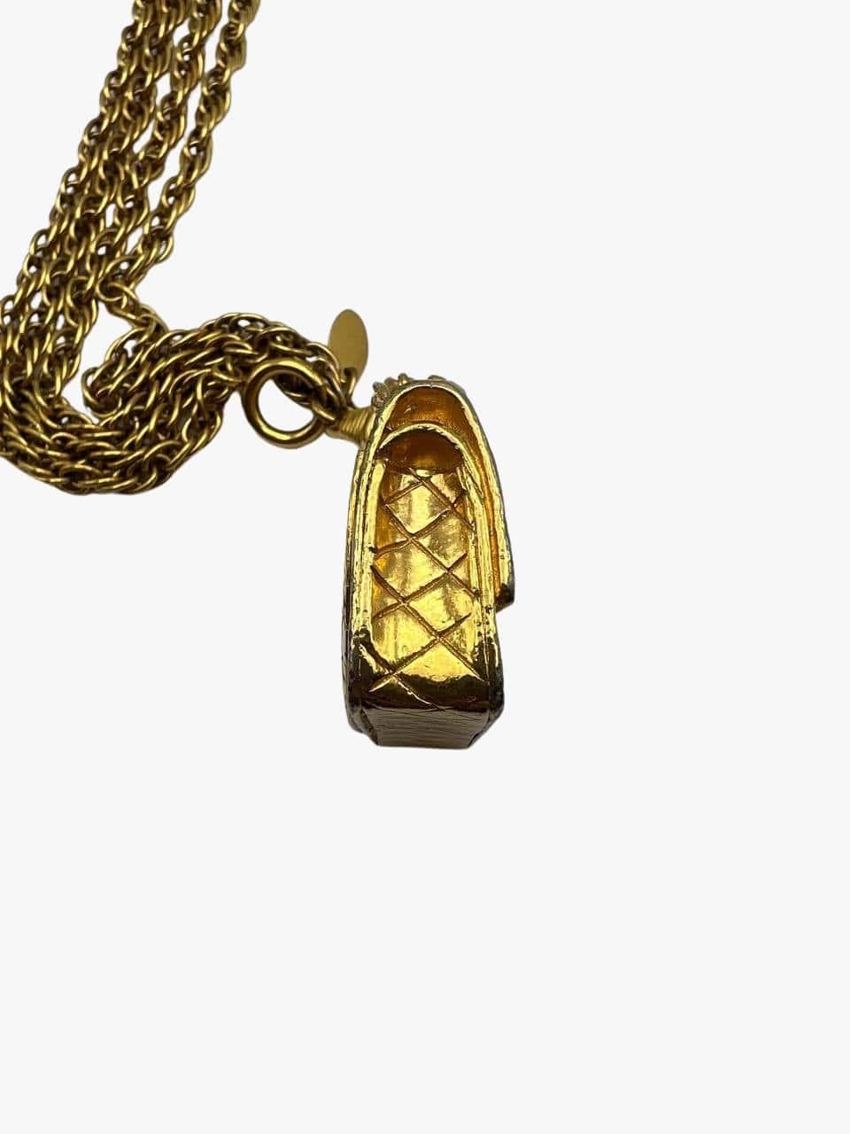 Vintage Chanel 24k gold 2.55 Bag Pendant, 1994s In Good Condition In New York, NY