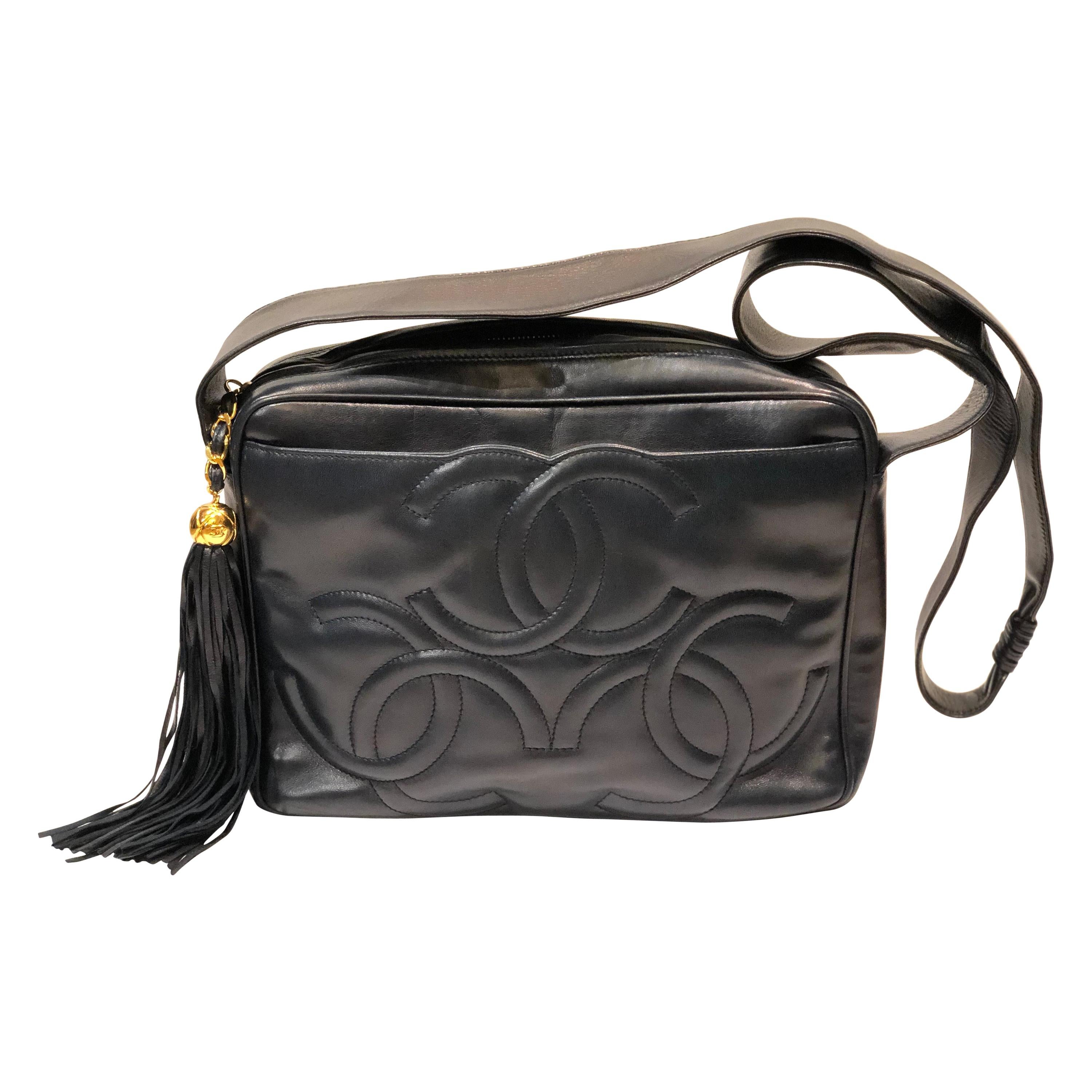 Chanel Vintage Chanel Black Quilted Leather Shoulder Pochette Bag #19 Chanel Vintage Chanel Black Quilted Leather Shoulder Pochette Bag