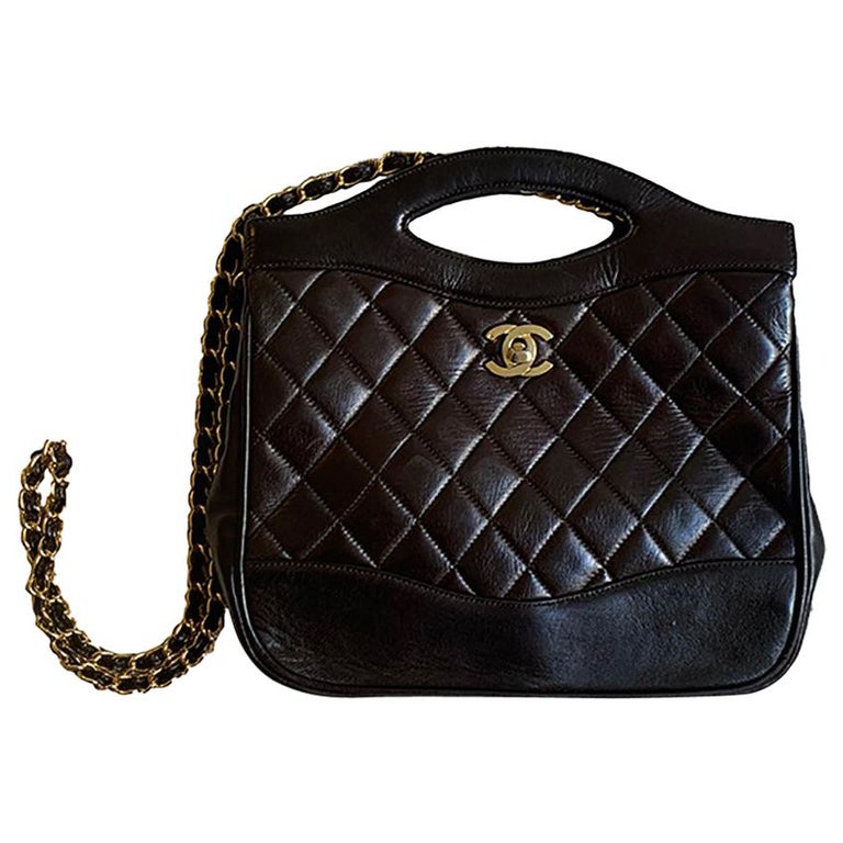 31 vintage leather handbag Chanel Black in Leather - 23630235