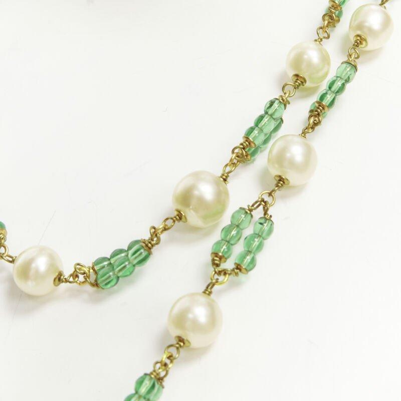 vintage CHANEL 93A green Gripoix poured glass beads faux Pearl sautoir necklace For Sale 6