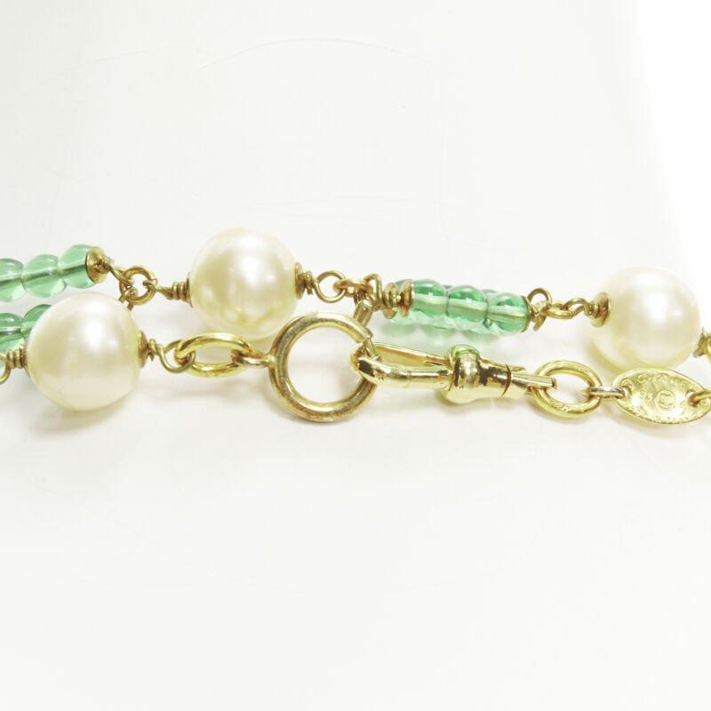 vintage CHANEL 93A green Gripoix poured glass beads faux Pearl sautoir necklace For Sale 7