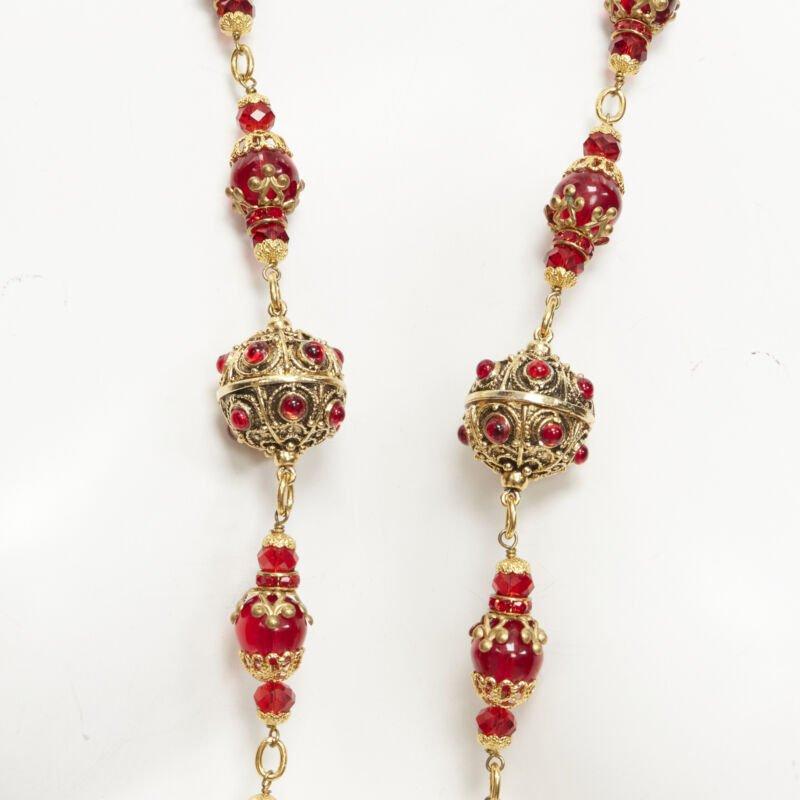 vintage CHANEL 93P red Gripoix Byzantine ball gold-tone sautoir necklace rare For Sale 2