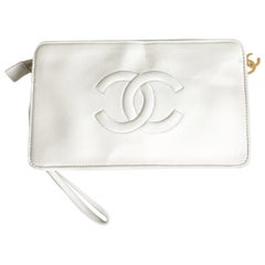 Vintage Chanel Bag CC Logo Matelasse Clutch Wristlet White Leather Evening Bag