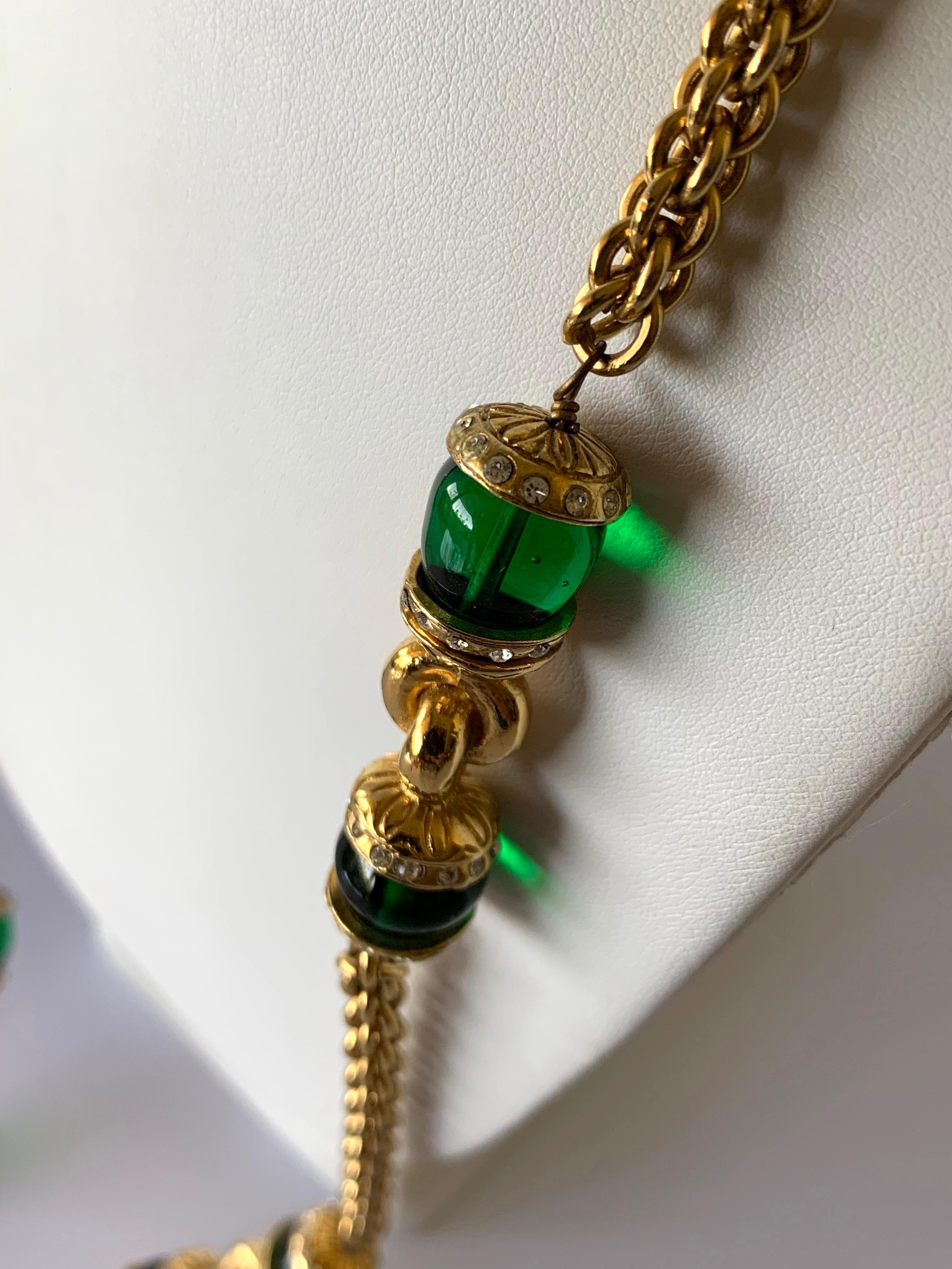 chanel emerald necklace