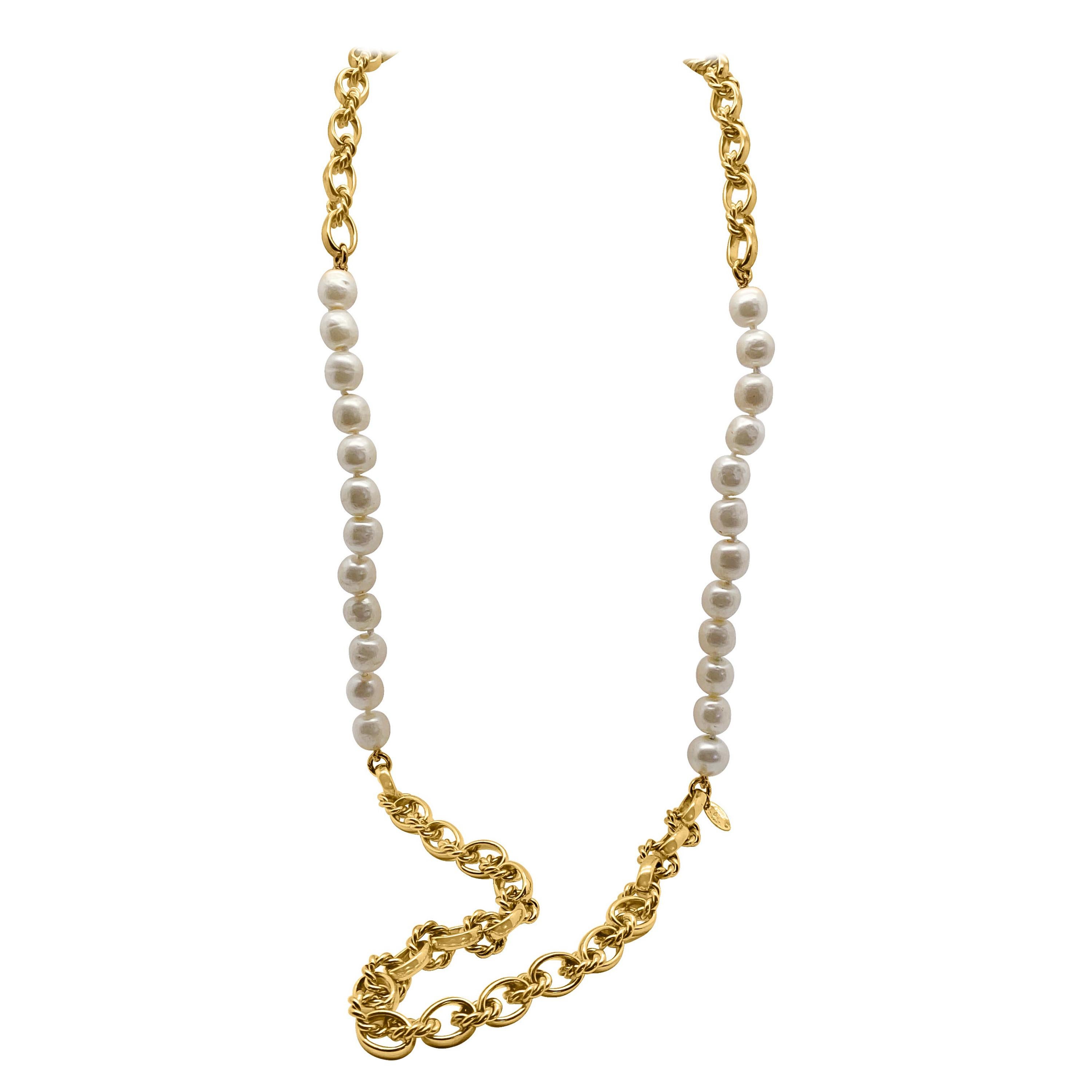 Vintage Chanel Baroque Pearl & Chunky Chain Necklace 1980s For Sale