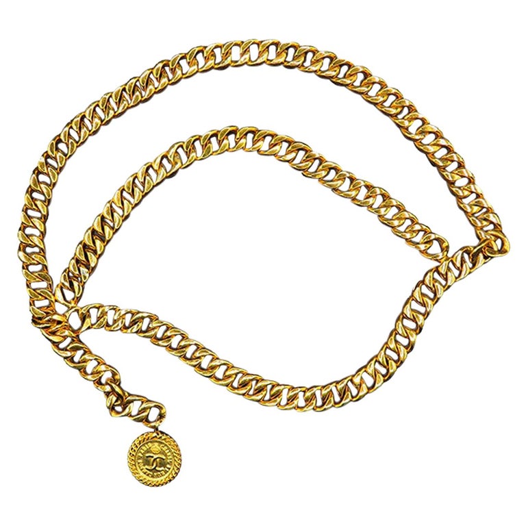 Vintage Chanel Belt Chain 31 Rue Cambon Medallion Gold-tone at 1stDibs