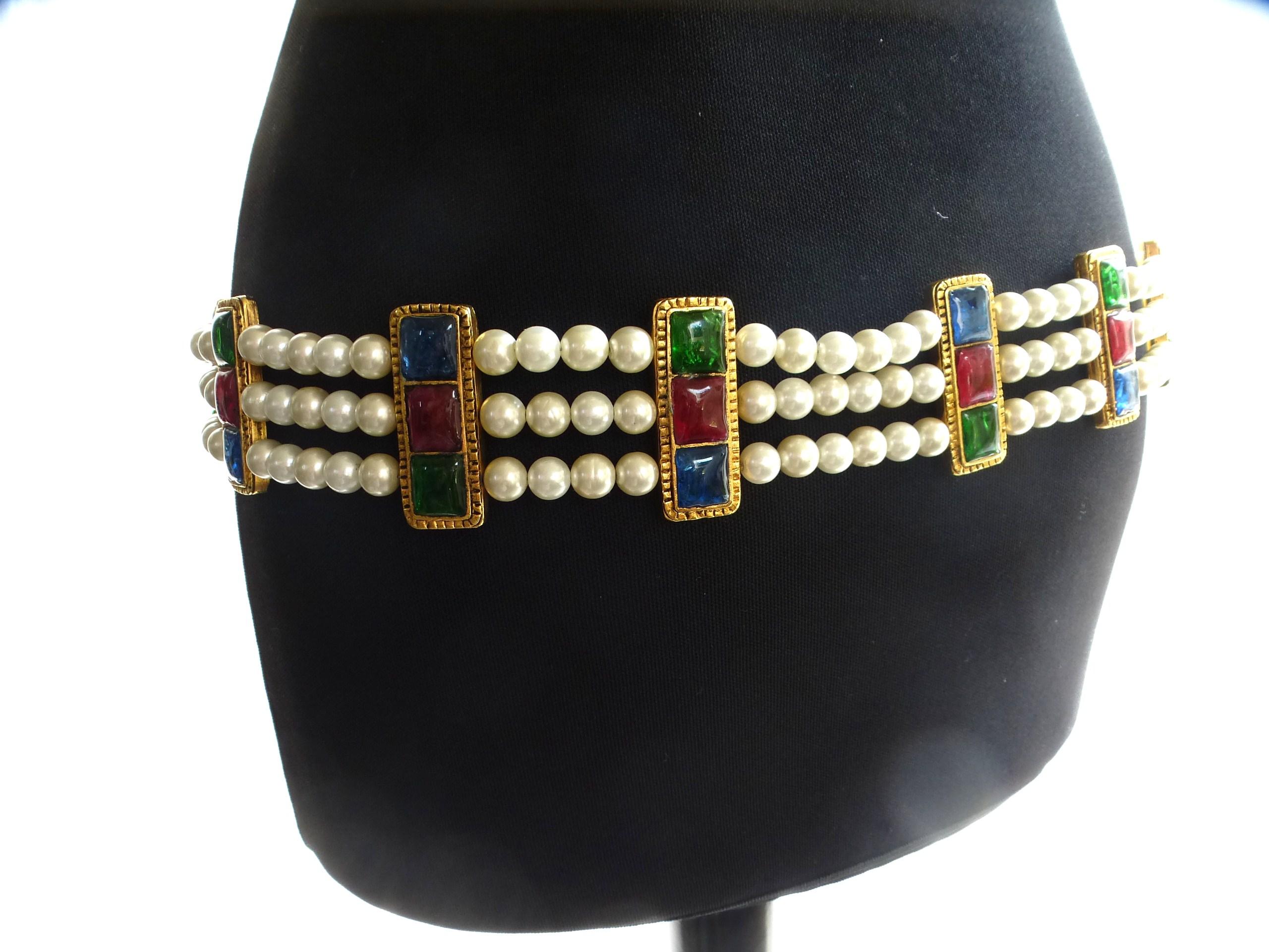 Vintage Chanel belt made by Robert Goossens and House of Gripoix 24 k. golld pl For Sale 5