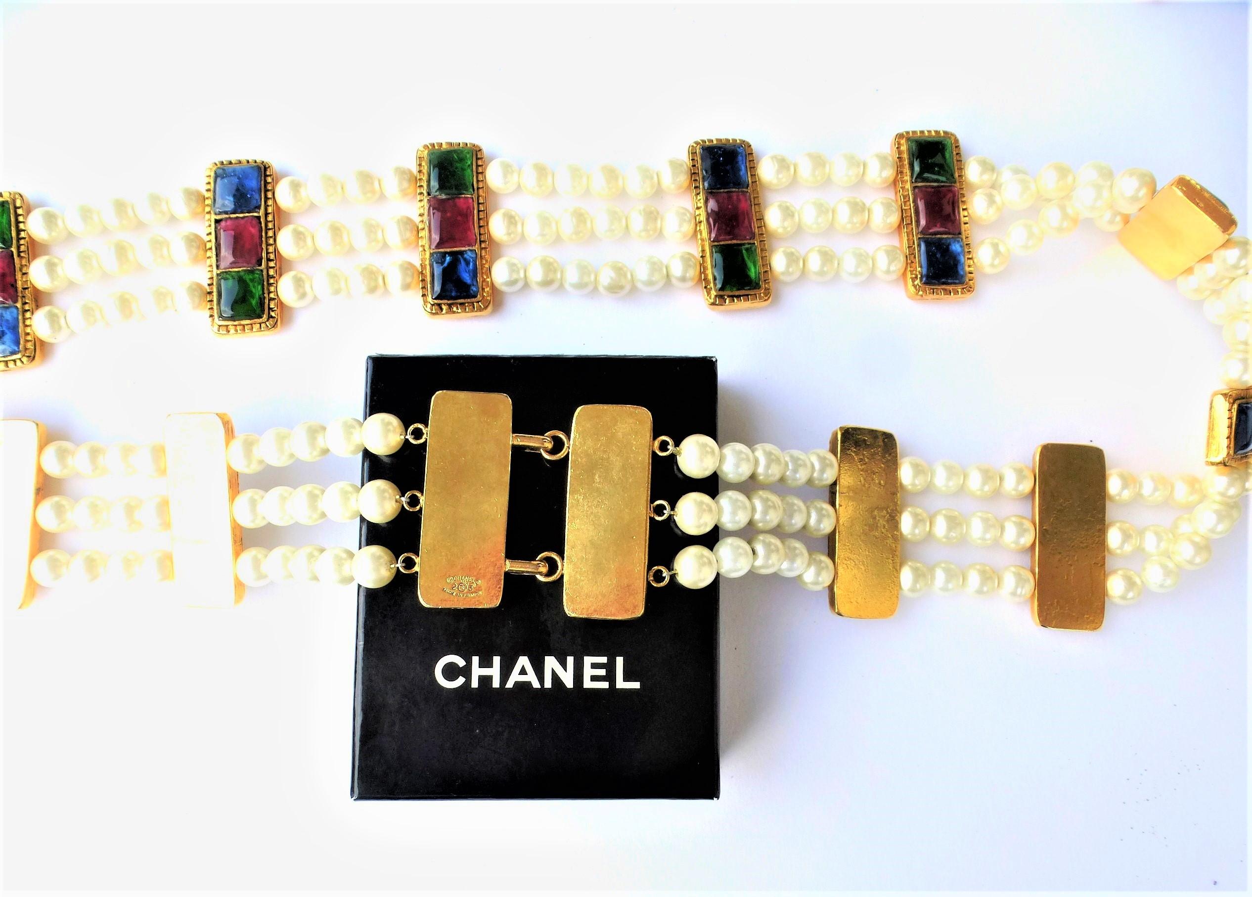 Vintage Chanel belt made by Robert Goossens and House of Gripoix 24 k. golld pl For Sale 5
