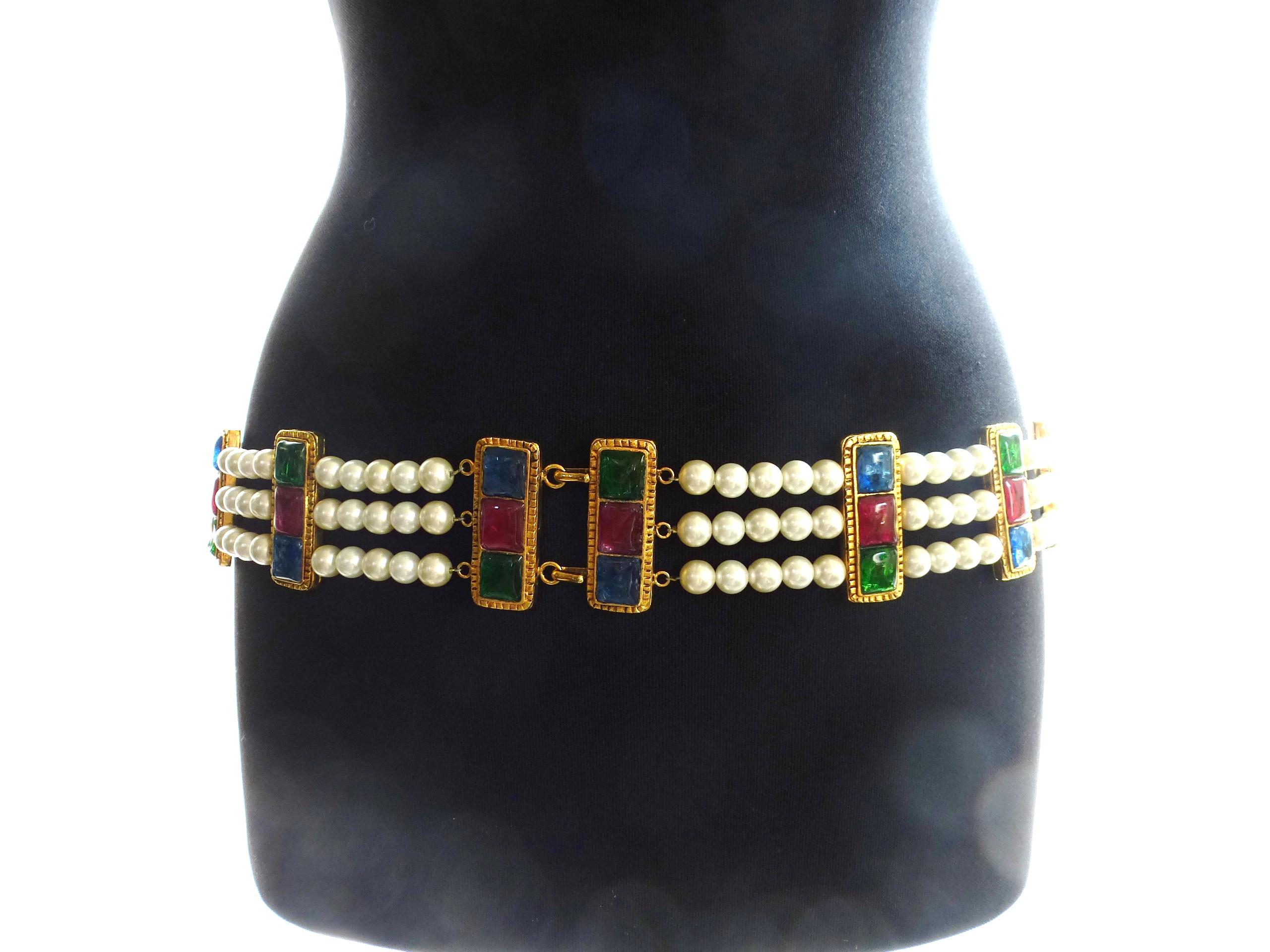 Vintage Chanel belt made by Robert Goossens and House of Gripoix 24 k. golld pl For Sale 7