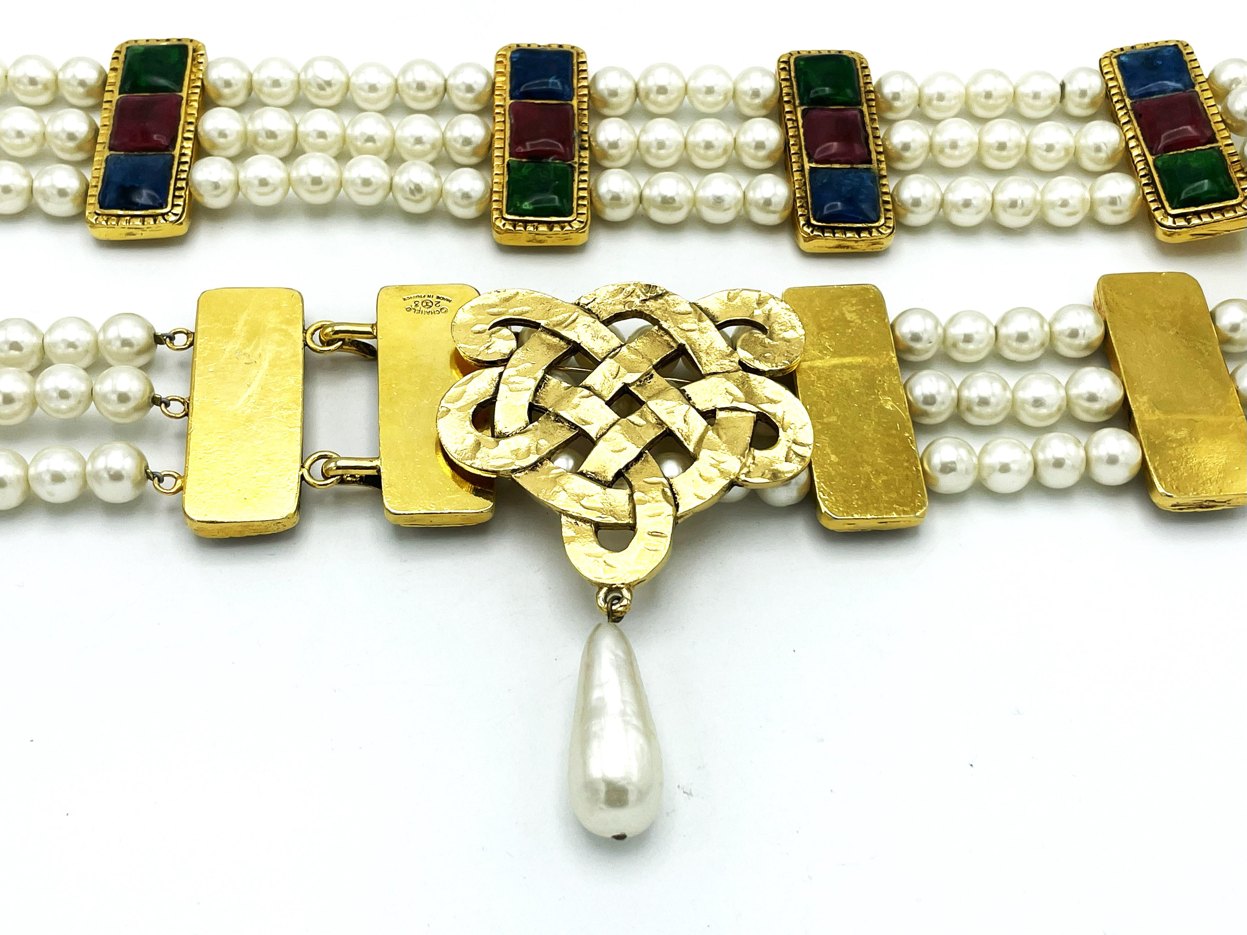 Vintage Chanel belt made by Robert Goossens and House of Gripoix 24 k. golld pl For Sale 12