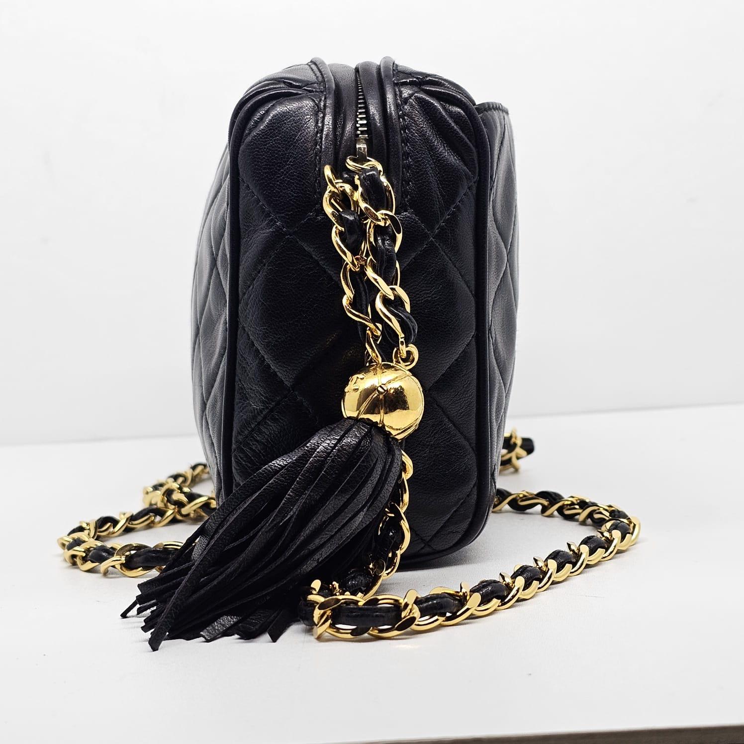 Noir Vintage Chanel Black Lambskin Mini Camera Bag