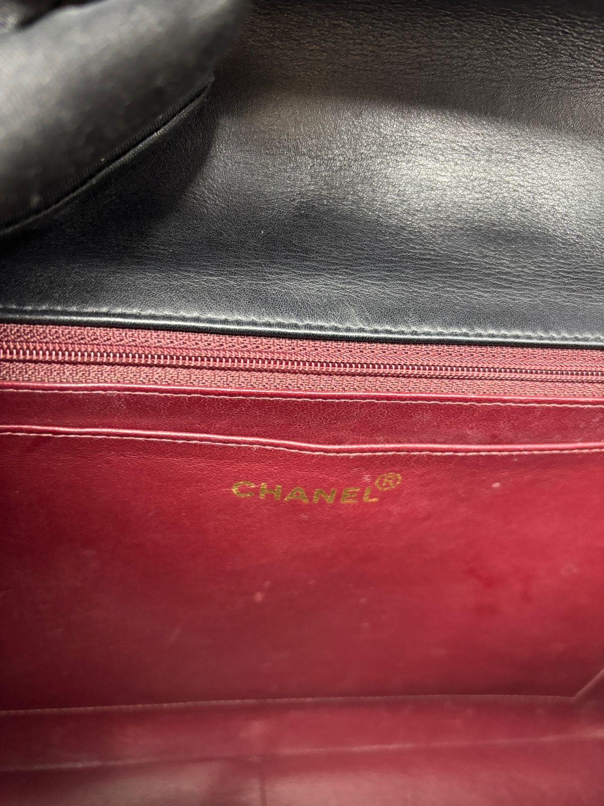 Vintage Chanel Black Lambskin Quilted Big CC Maxi Flap Bag For Sale 3