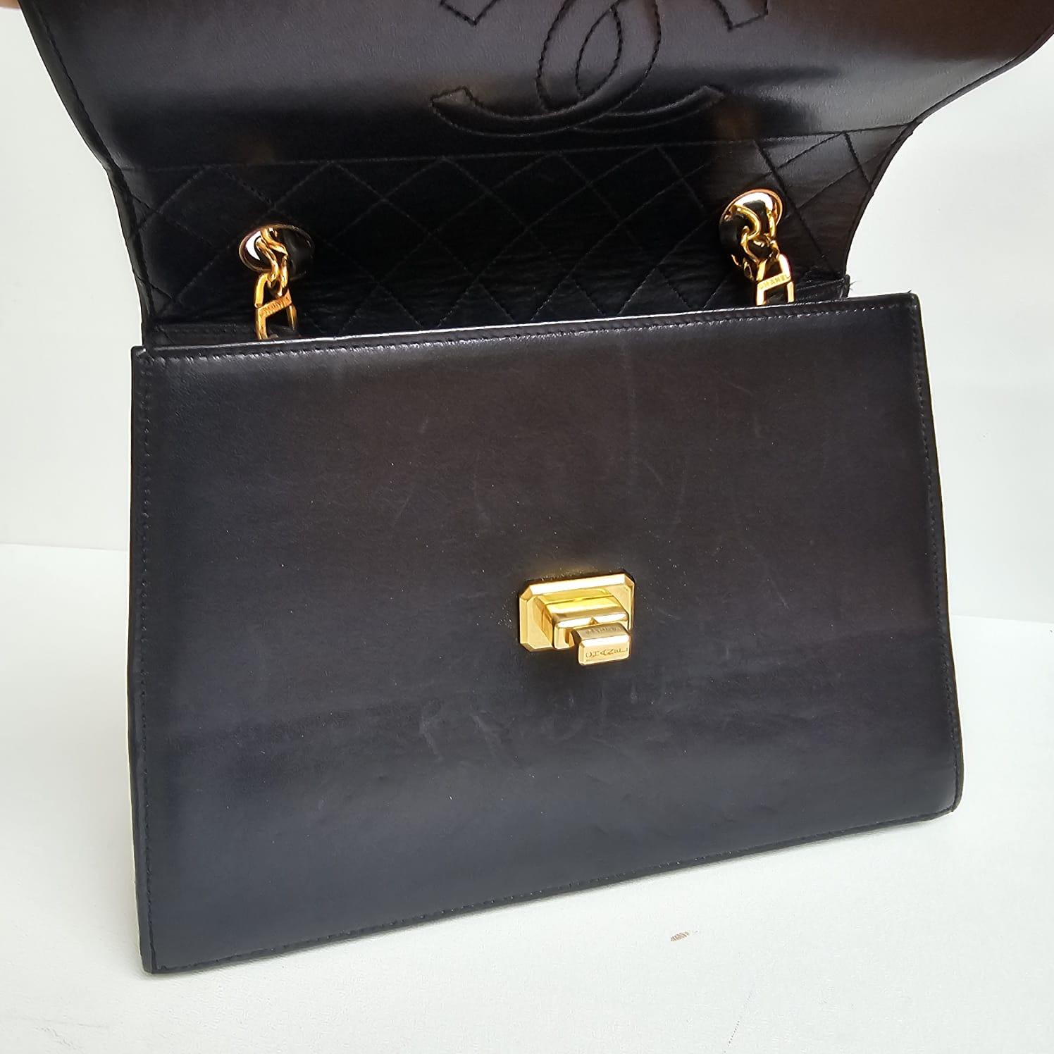 Vintage Chanel Black Lambskin Trapezoid Reissue Shoulder Bag For Sale 13