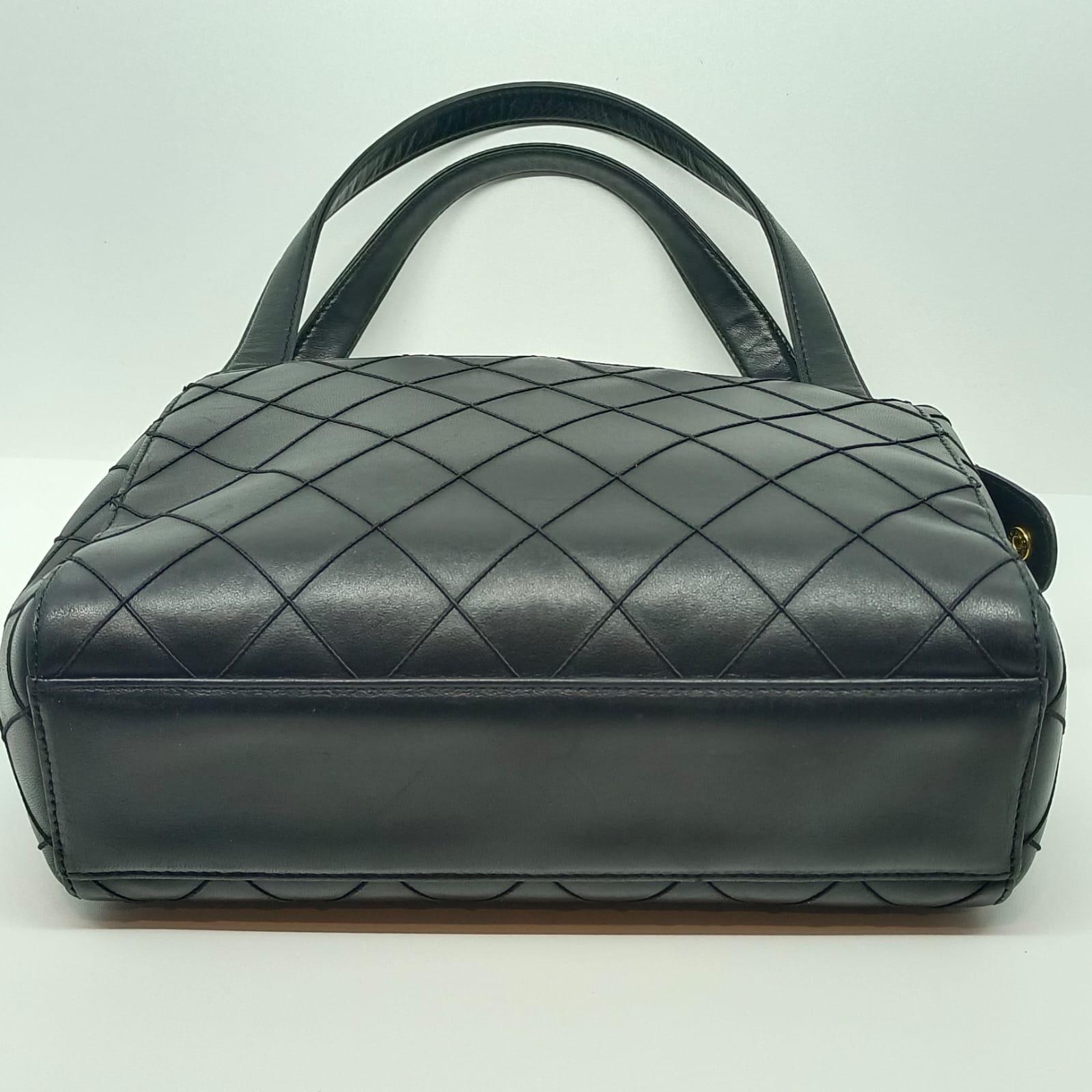 Women's Vintage Chanel Black Mini Stitch Quilted Tote Bag