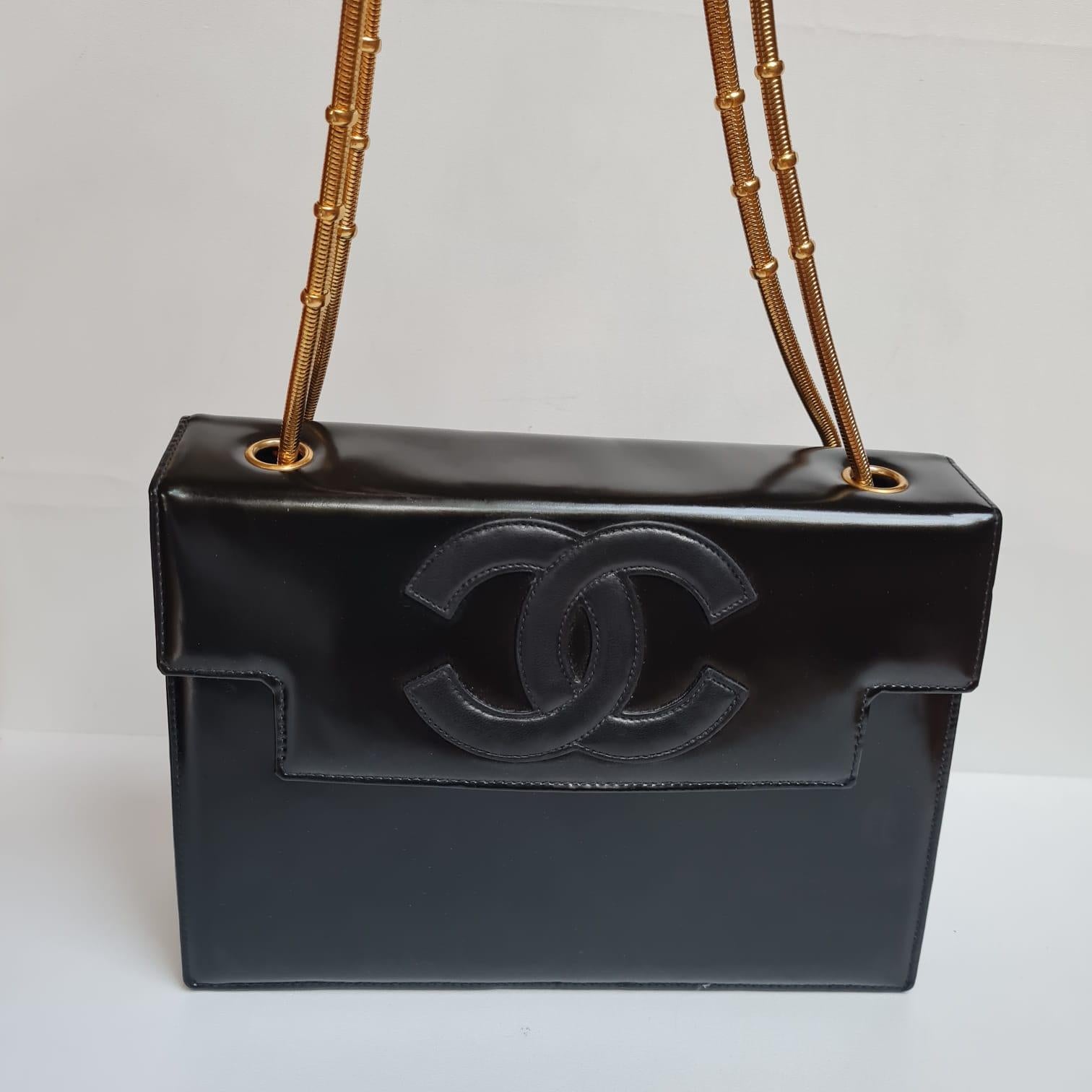Vintage Chanel Black Patent Snake Chain Shoulder Bag 10