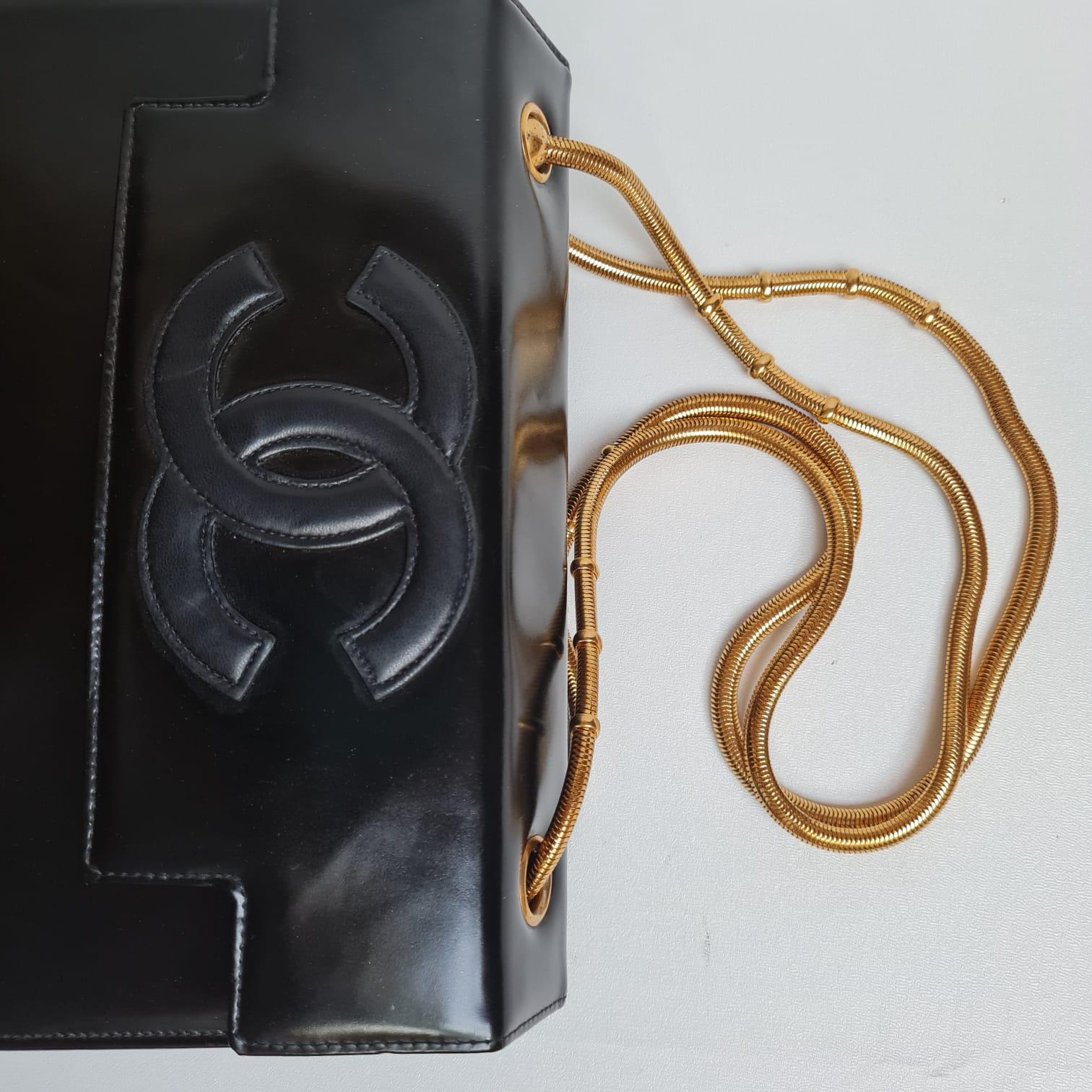 Vintage Chanel Black Patent Snake Chain Shoulder Bag 13